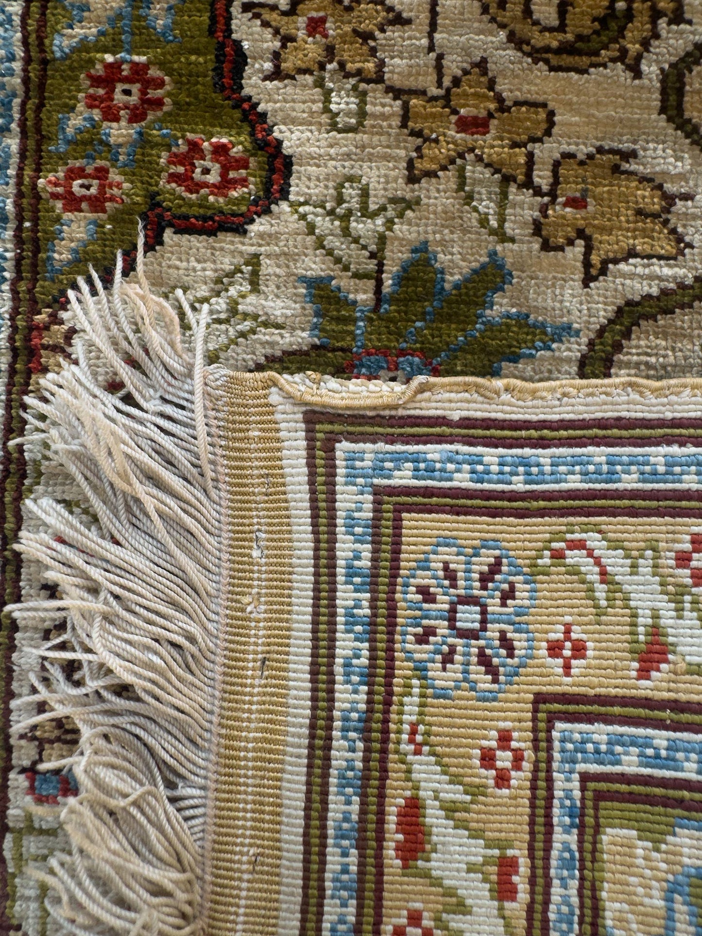 Keysari Silk Rug - 1 x 1.5 ft