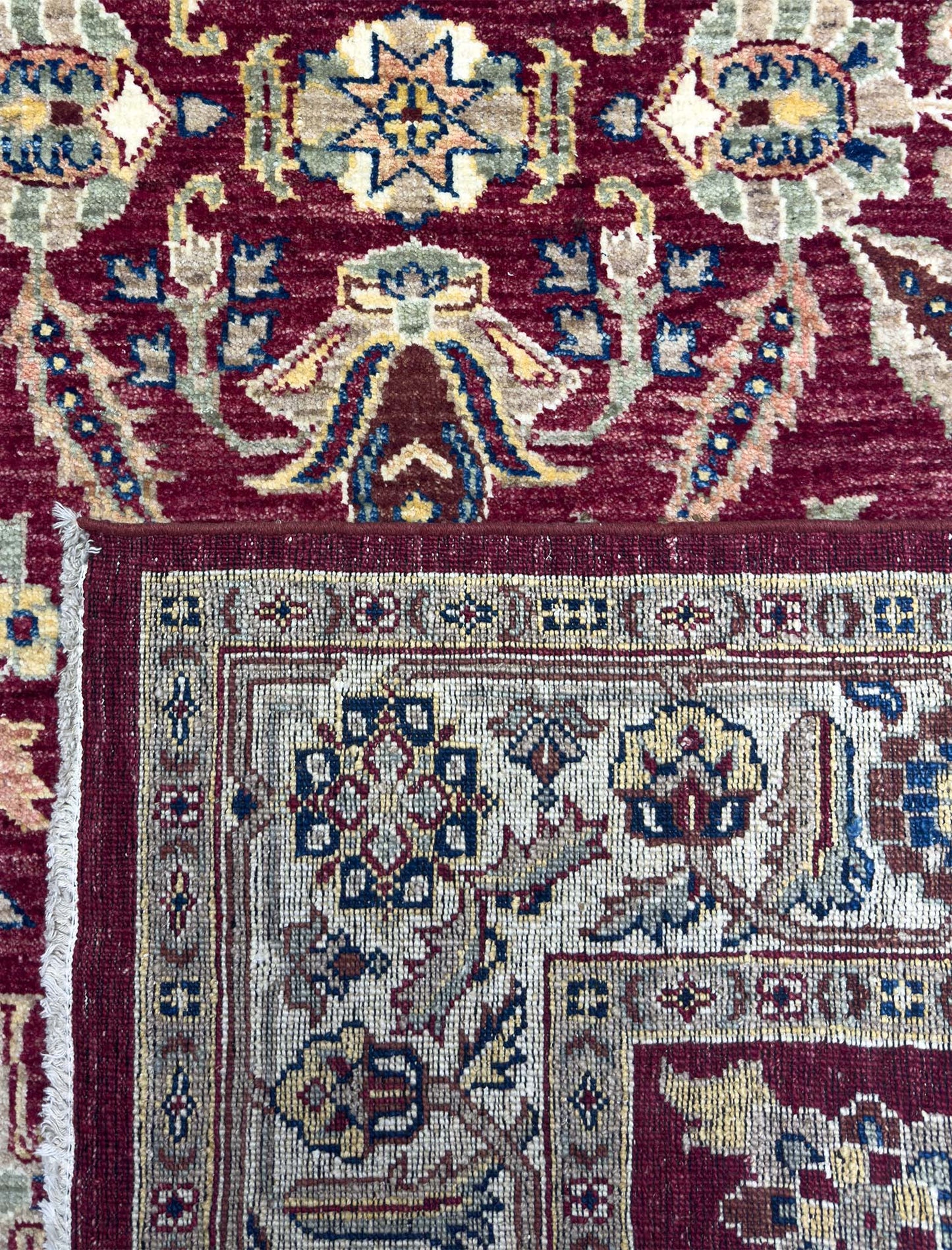 Modern Chobi Rug - 4.5 x 7 ft