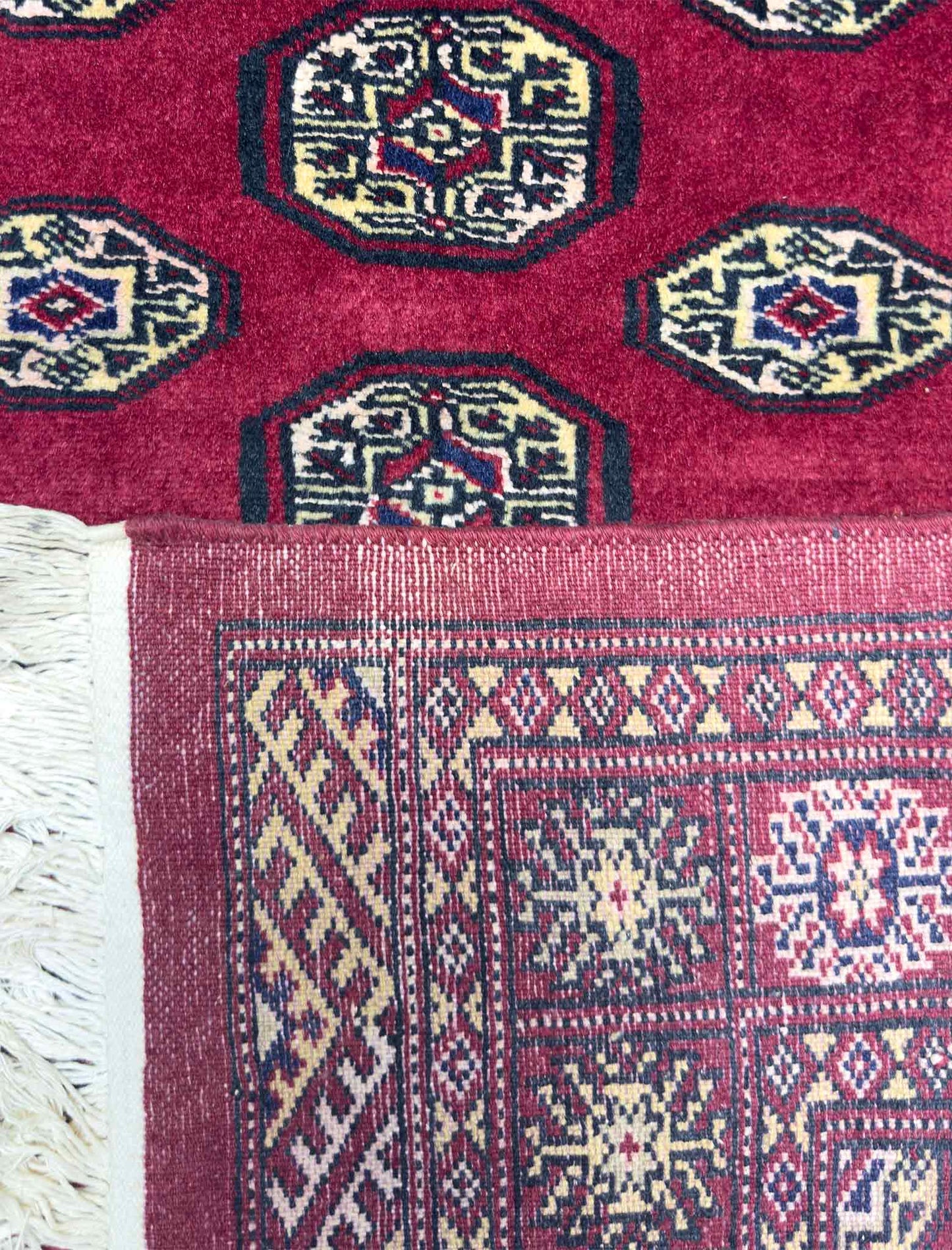 Bokhara Mori Rug - 4 x 6 ft