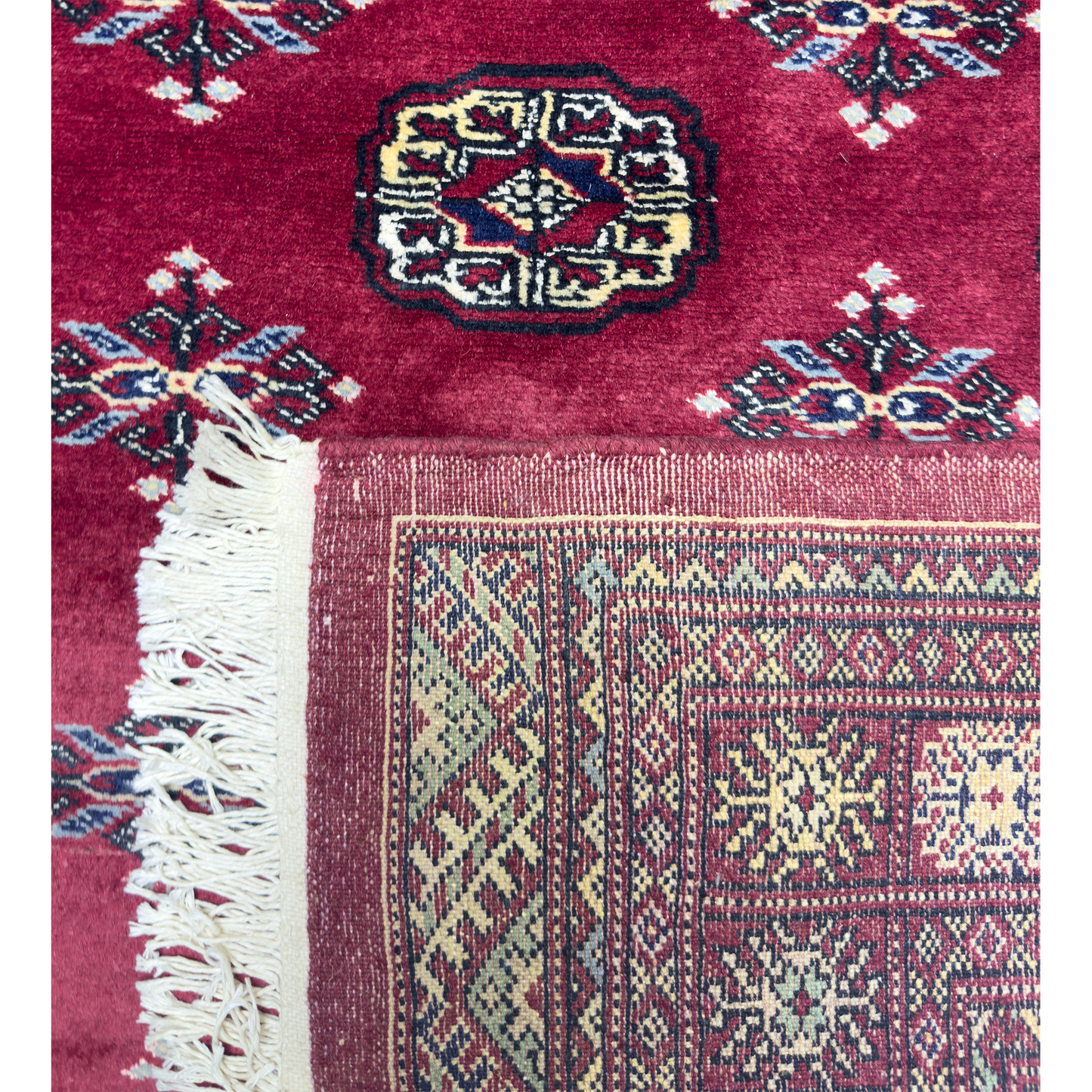 Pak. Bokhara Mori Rug - 4 x 6 ft