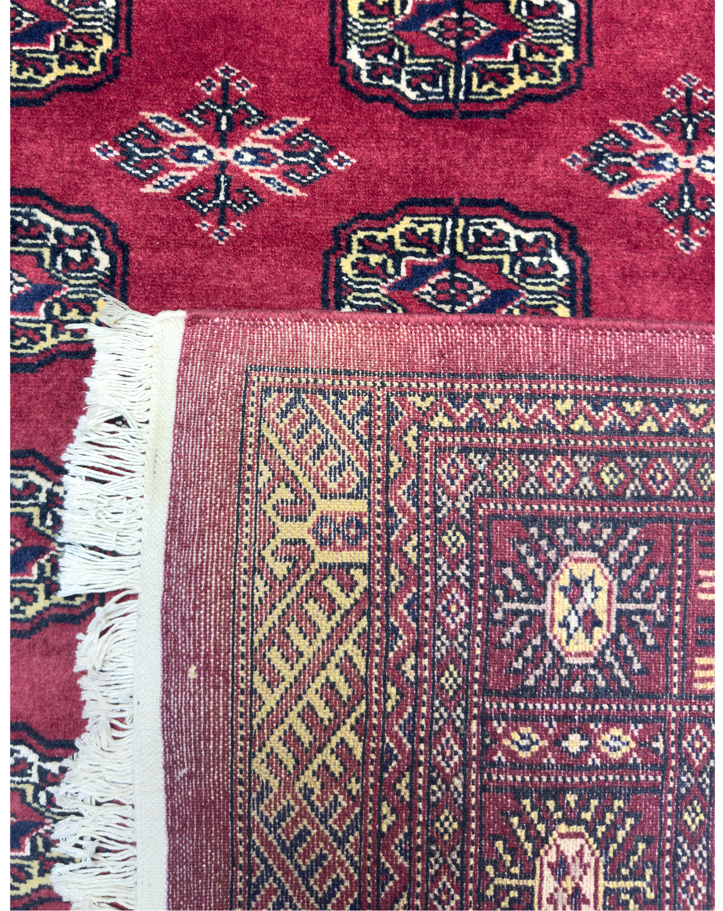 Pak. Bokhara Mori Rug - 4 x 6 ft