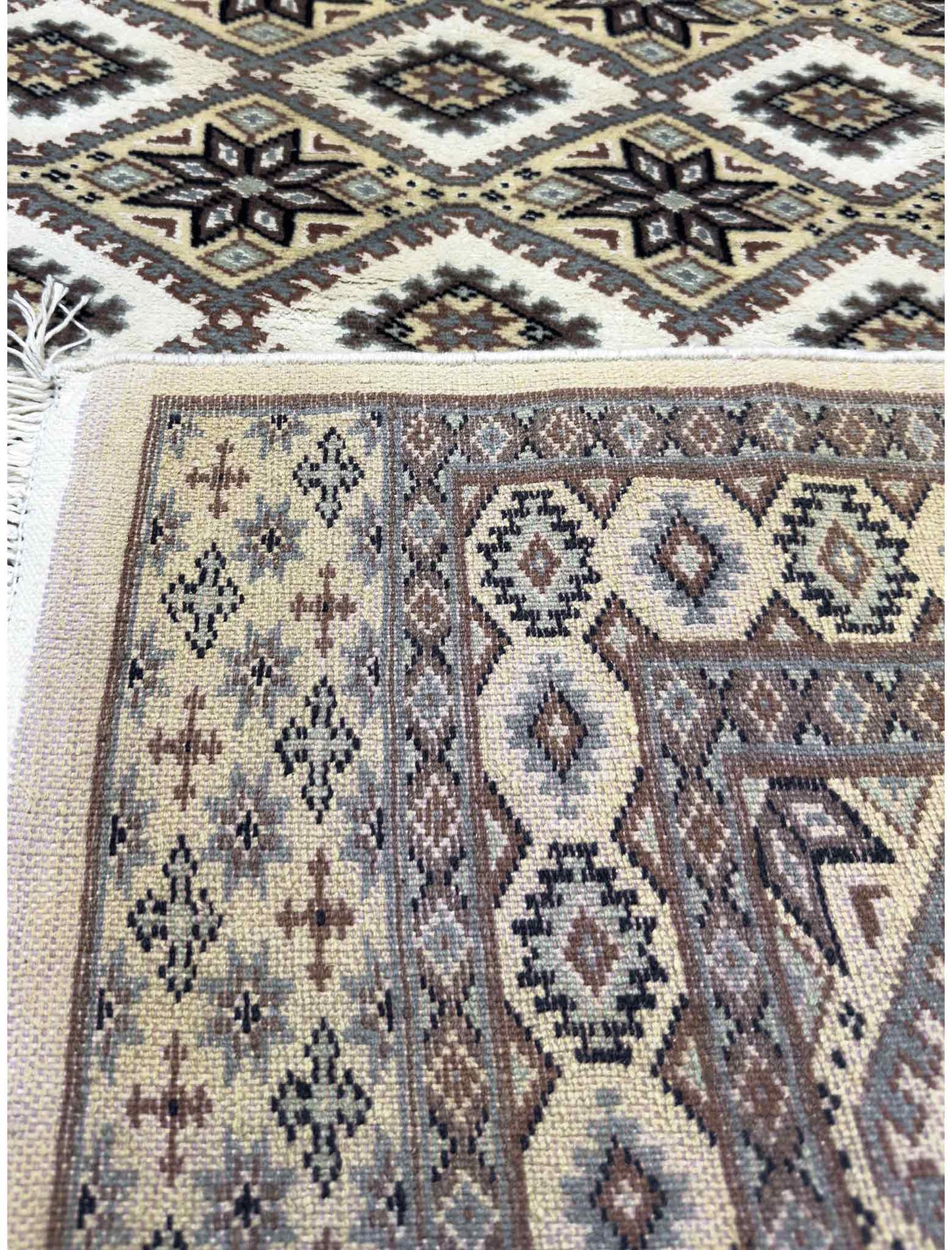 Jaldar Rug - 3 x 5 ft