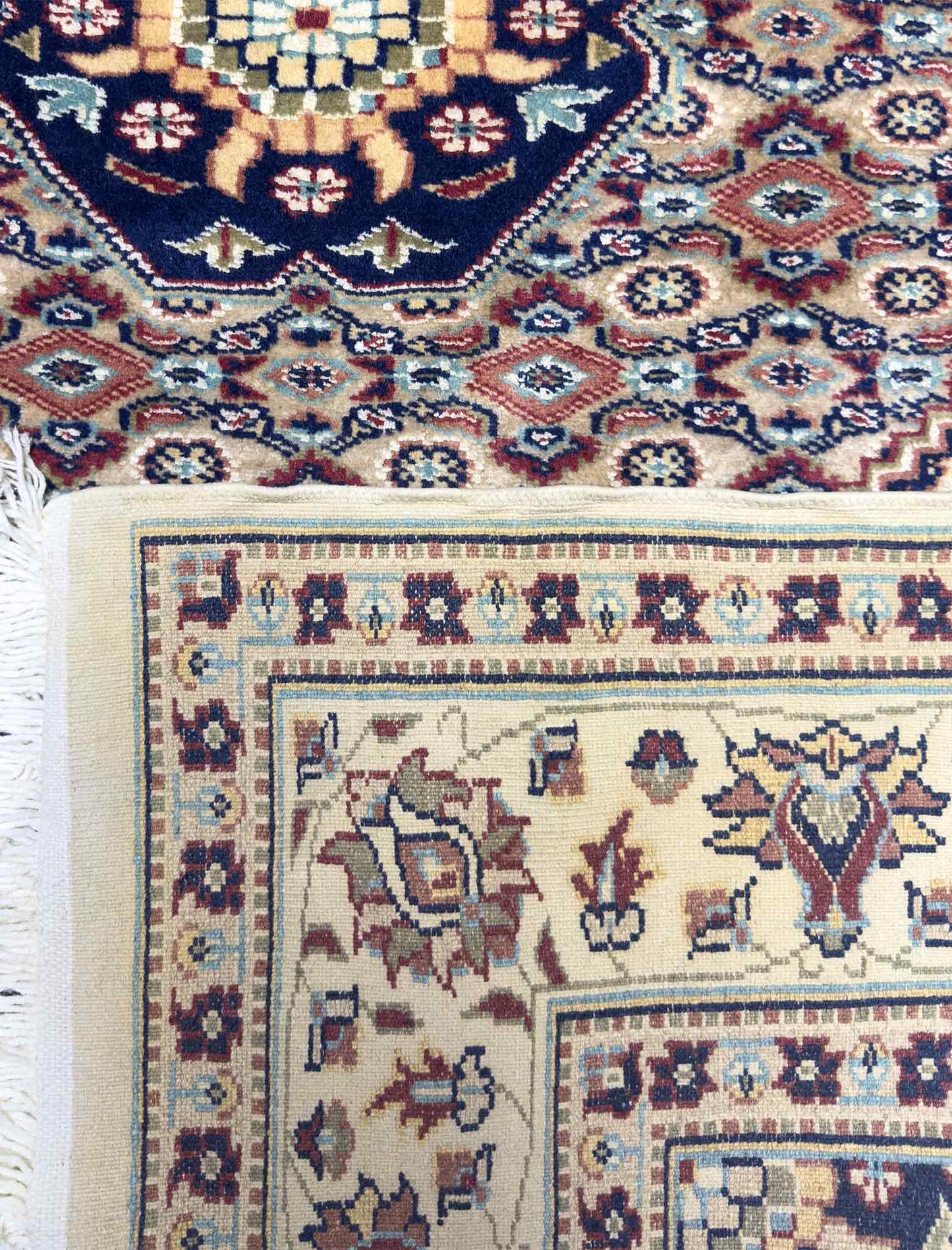Persian Mahi Rug - 4 x 6 ft
