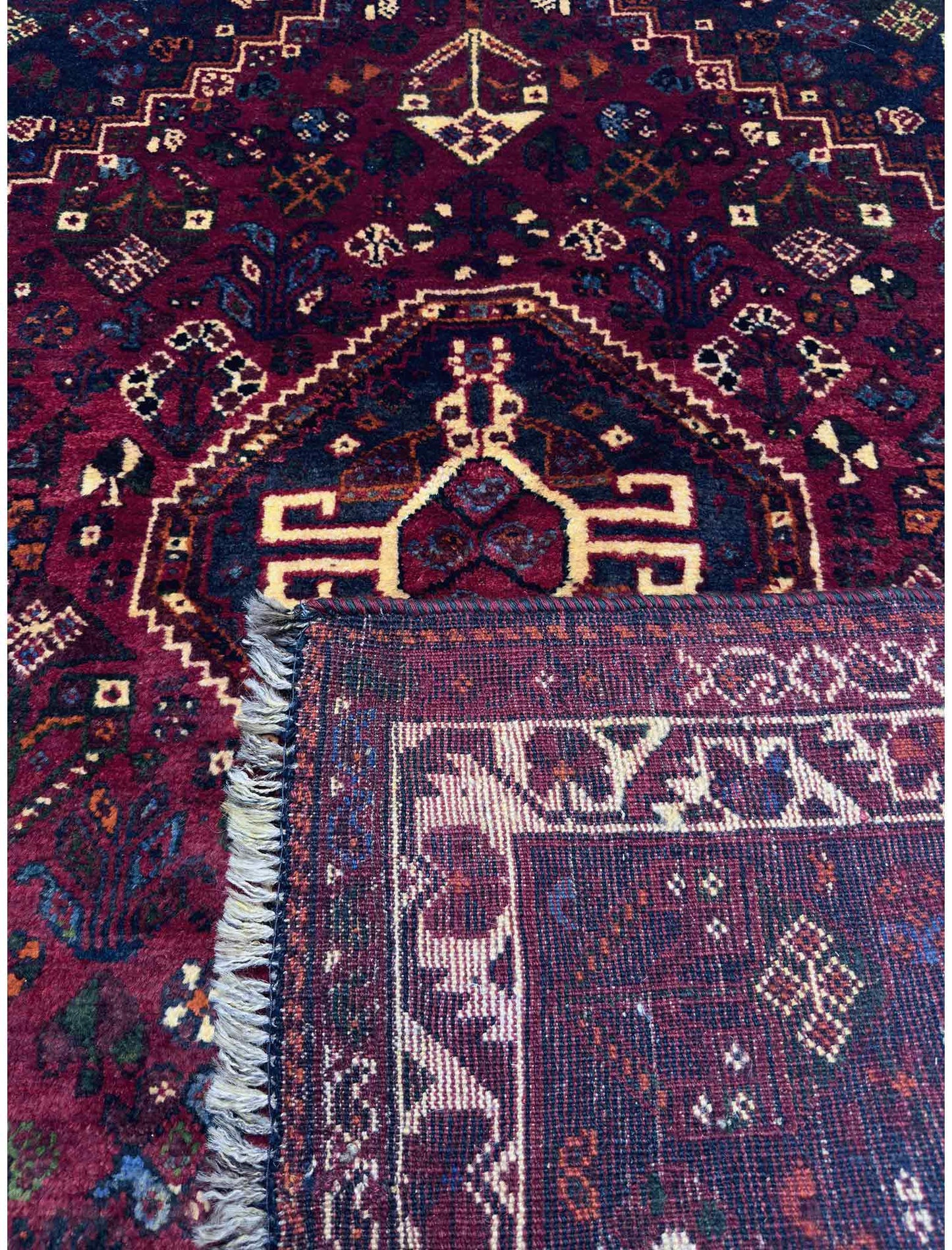 Shirazi Rug - 5 x 4 ft