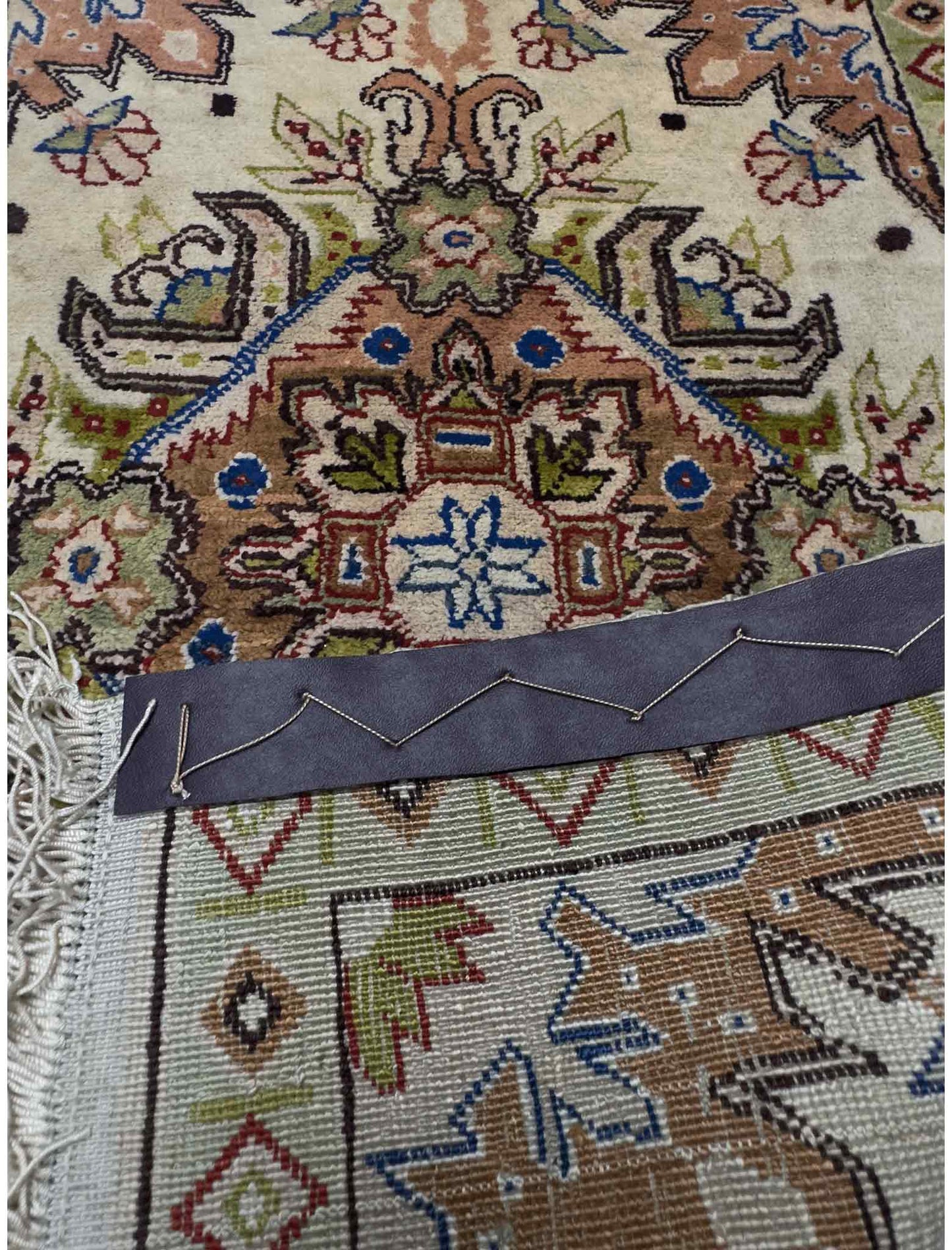 Turkish Keysari Silk Rug - 2 x 1 ft