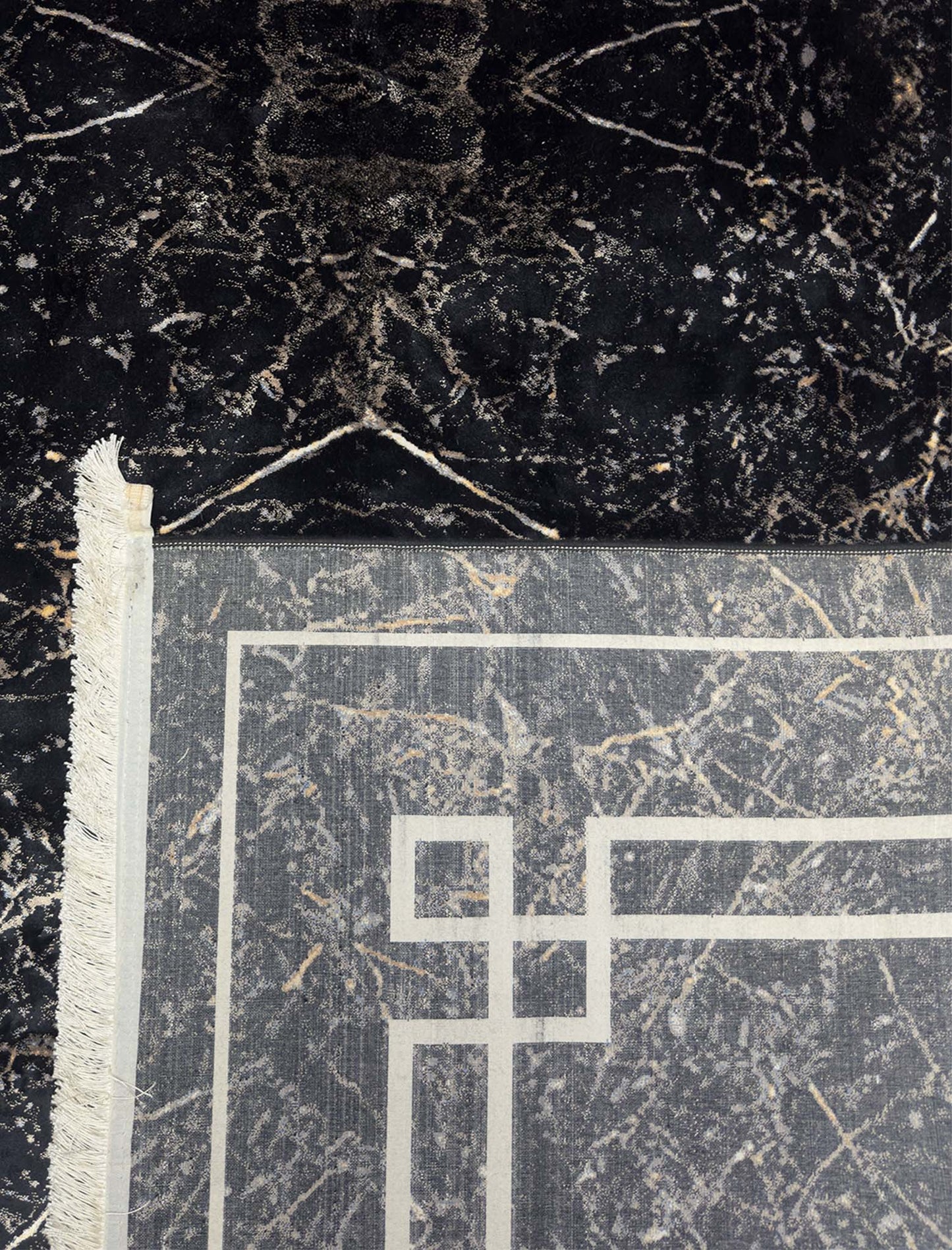 Contemporary Silk Rug - 7 x 10 ft
