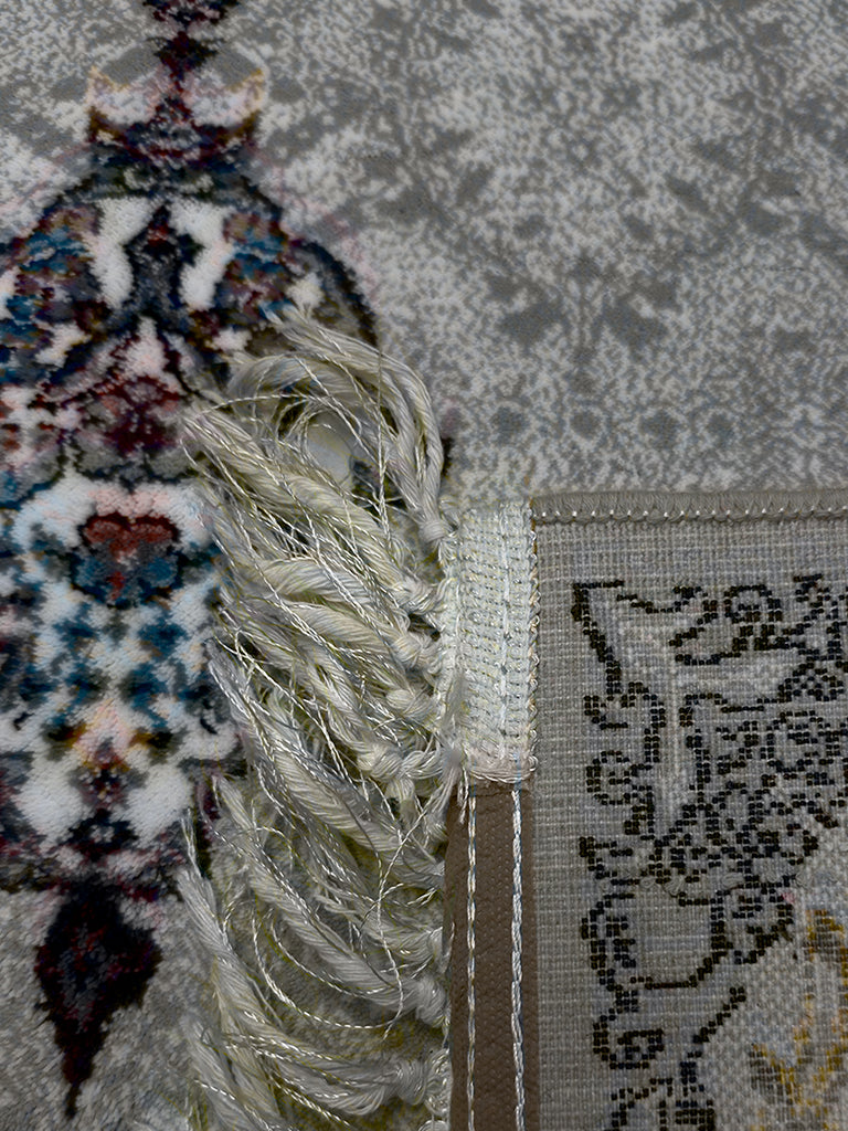 Traditional Floral Rug - 5 x 7 ft