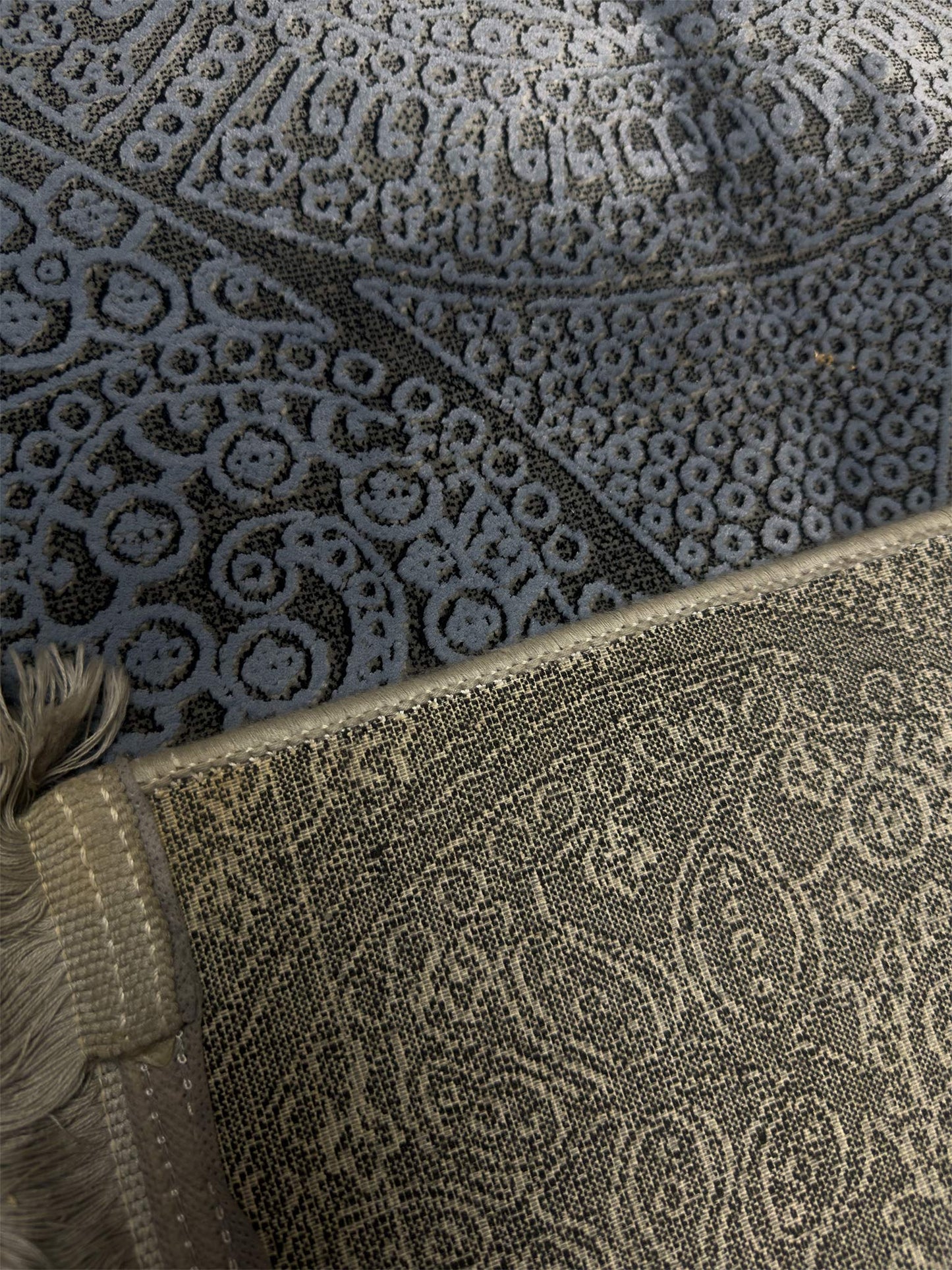 Modern Contemporary Rug - 7 x 10 ft