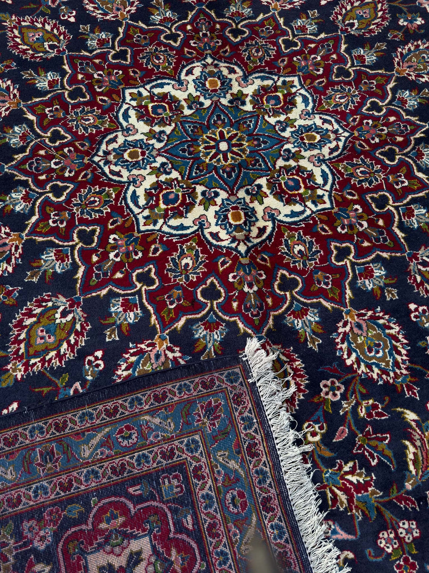 Kashan Rug - 10 x 13 ft