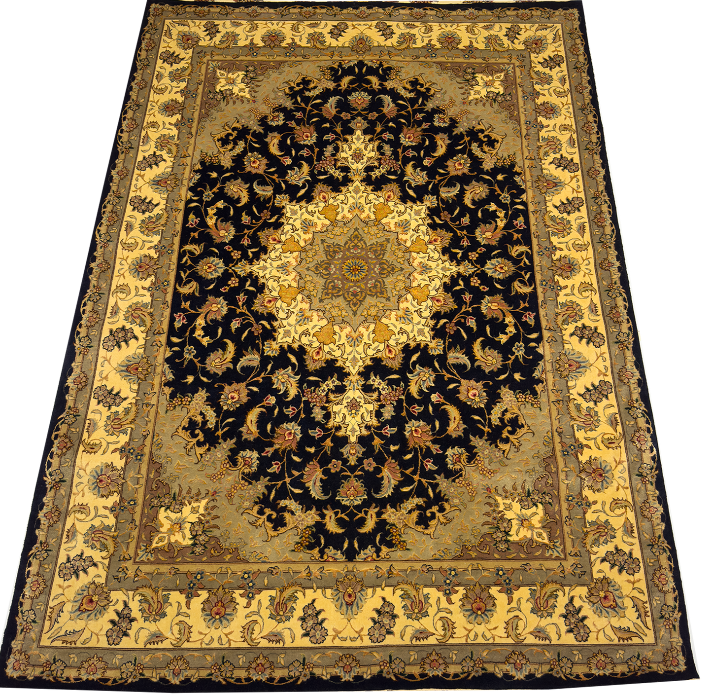 Persian Tabrez Rug - 4.5 x 7 ft