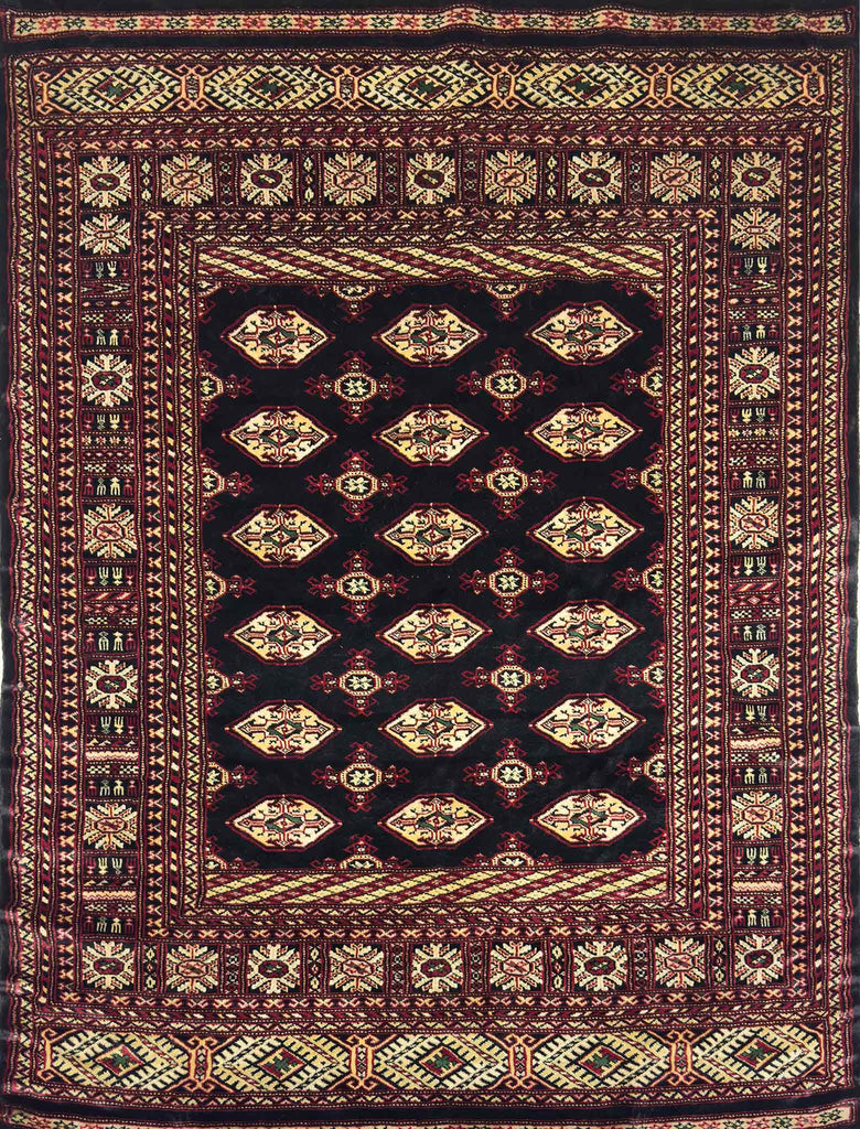 Bokhara Gul Rug -  4 x 6 ft