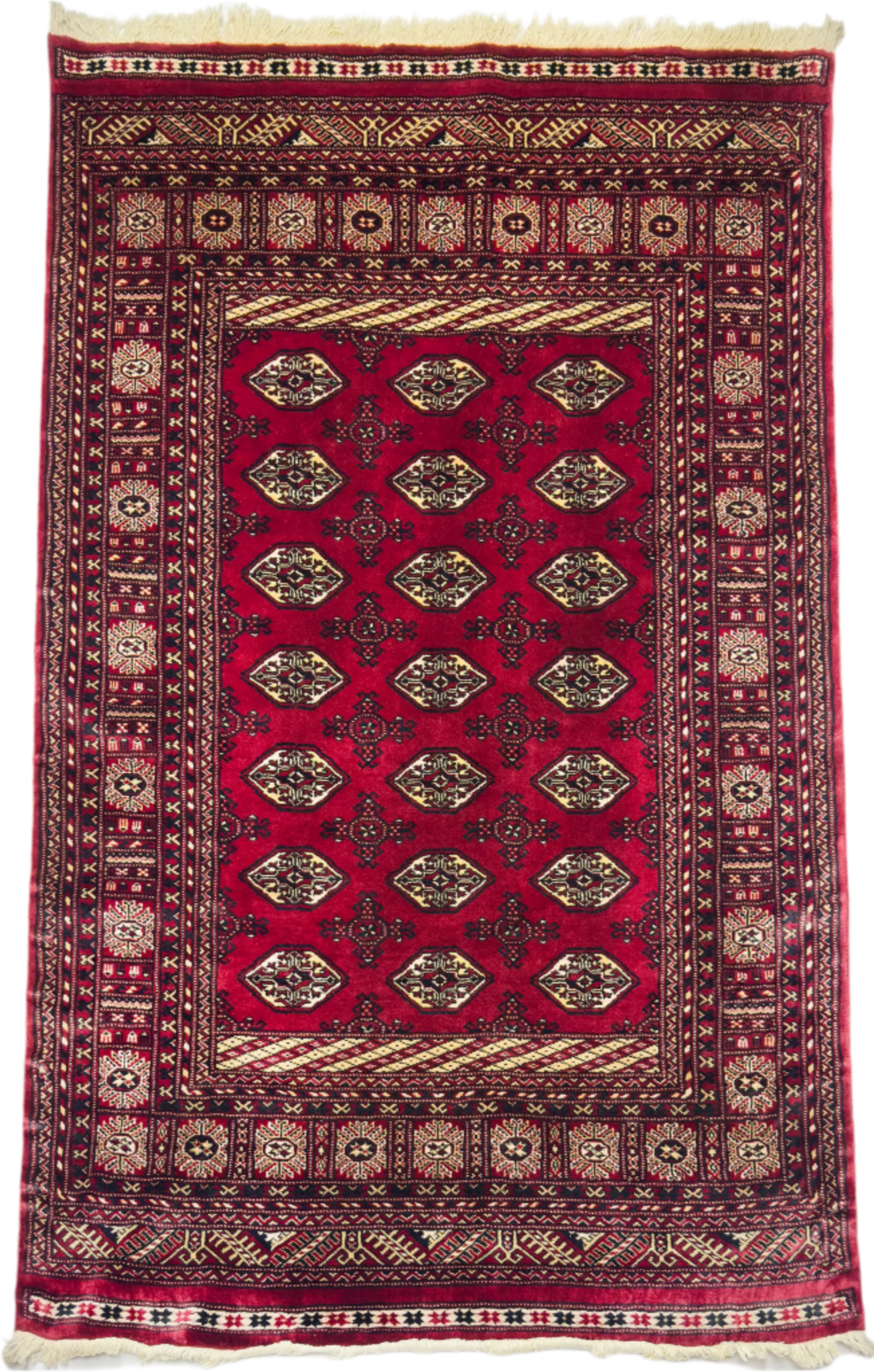 Pak. Bokhara Gul Rug - 4 x 6 ft