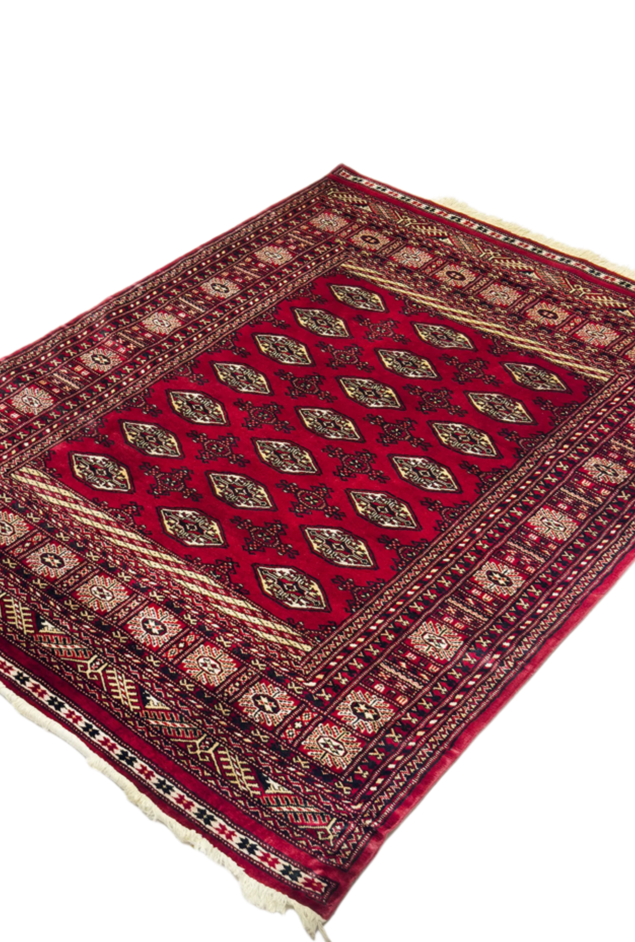 Pak. Bokhara Gul Rug - 4 x 6 ft