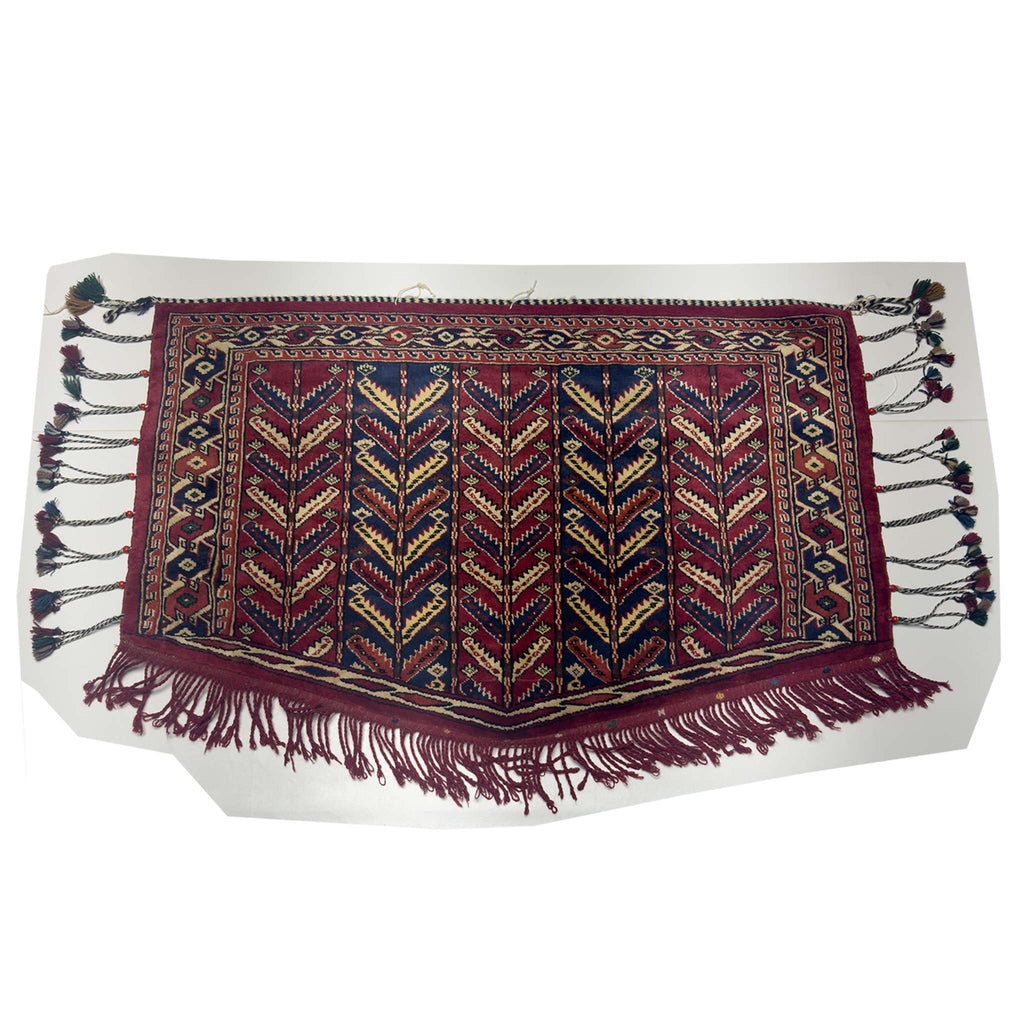Hanging Rug - 4 x 2.5 ft