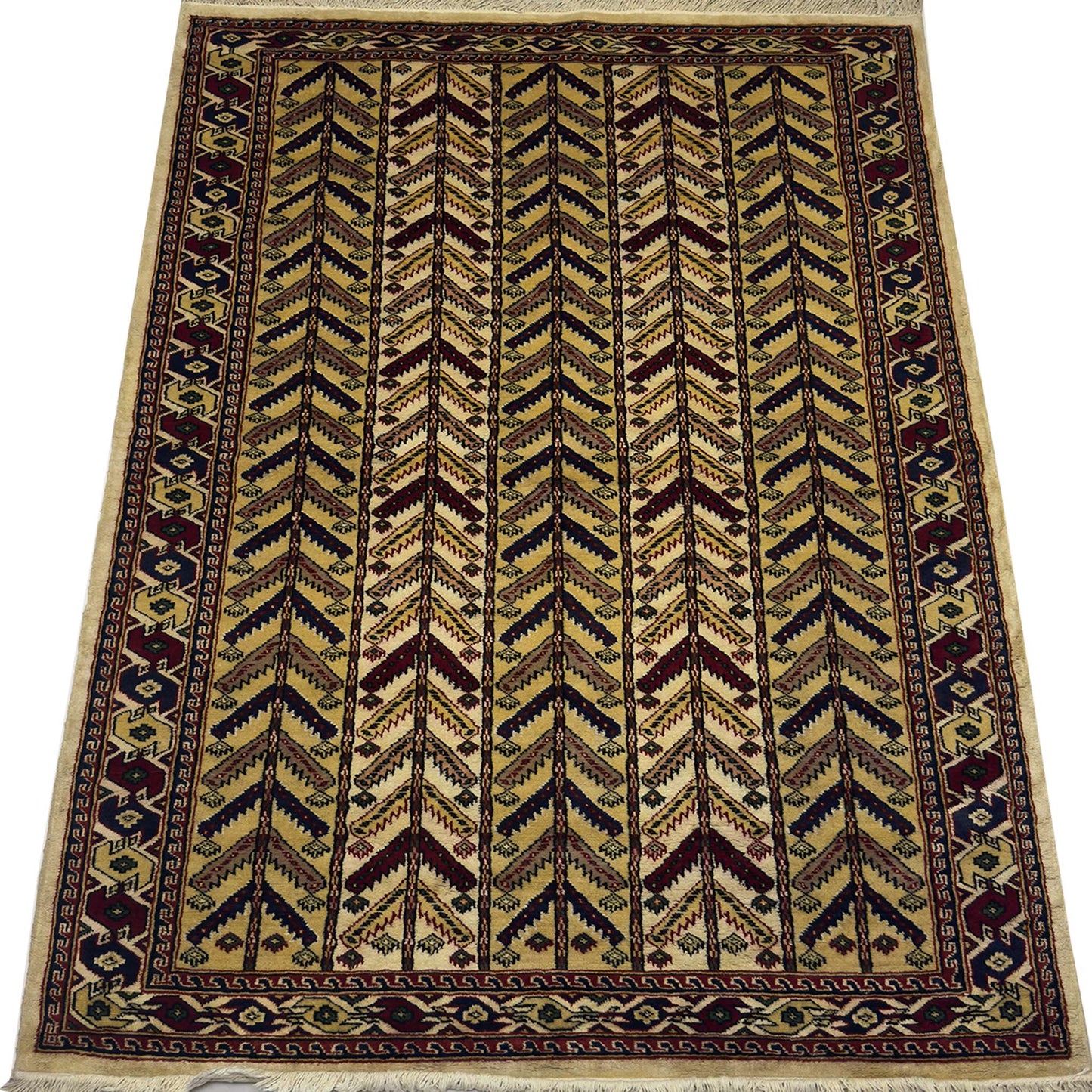 Osmalik Rug - 4 x 6 ft