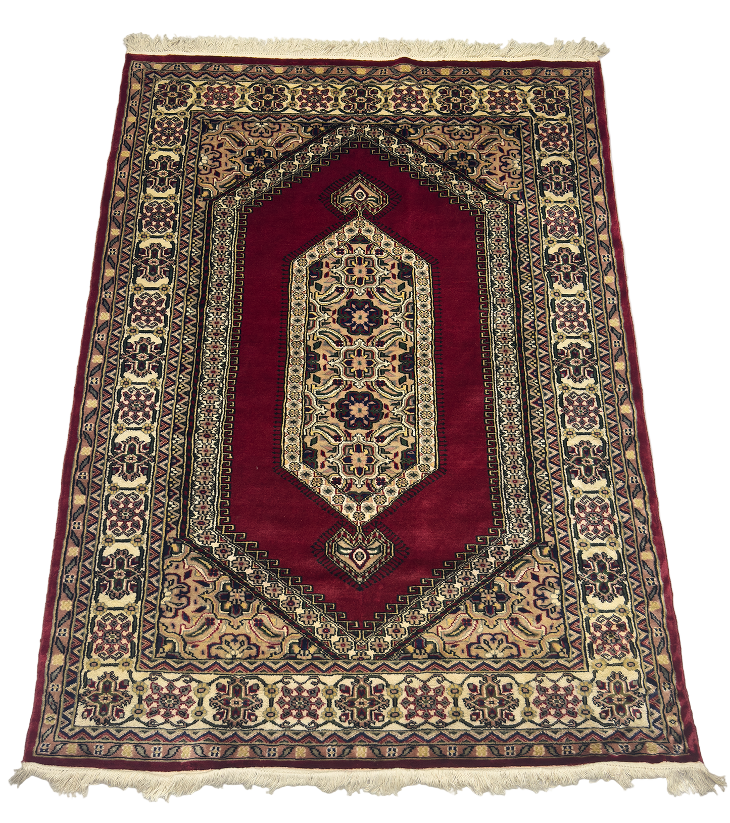 Pak. Persian Senneh Rug  - 4 x 6 ft