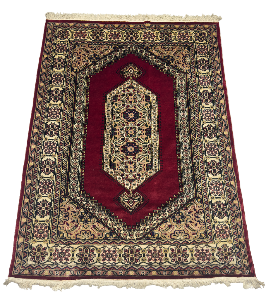 Persian Senneh Rug  - 4 x 6 ft