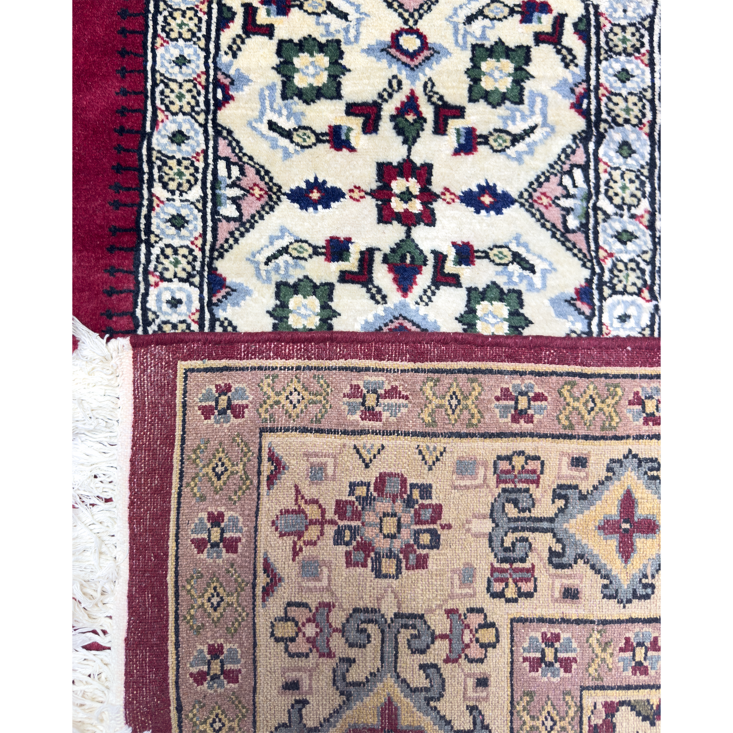 Pak. Persian Senneh  Rug - 4 x 6 ft