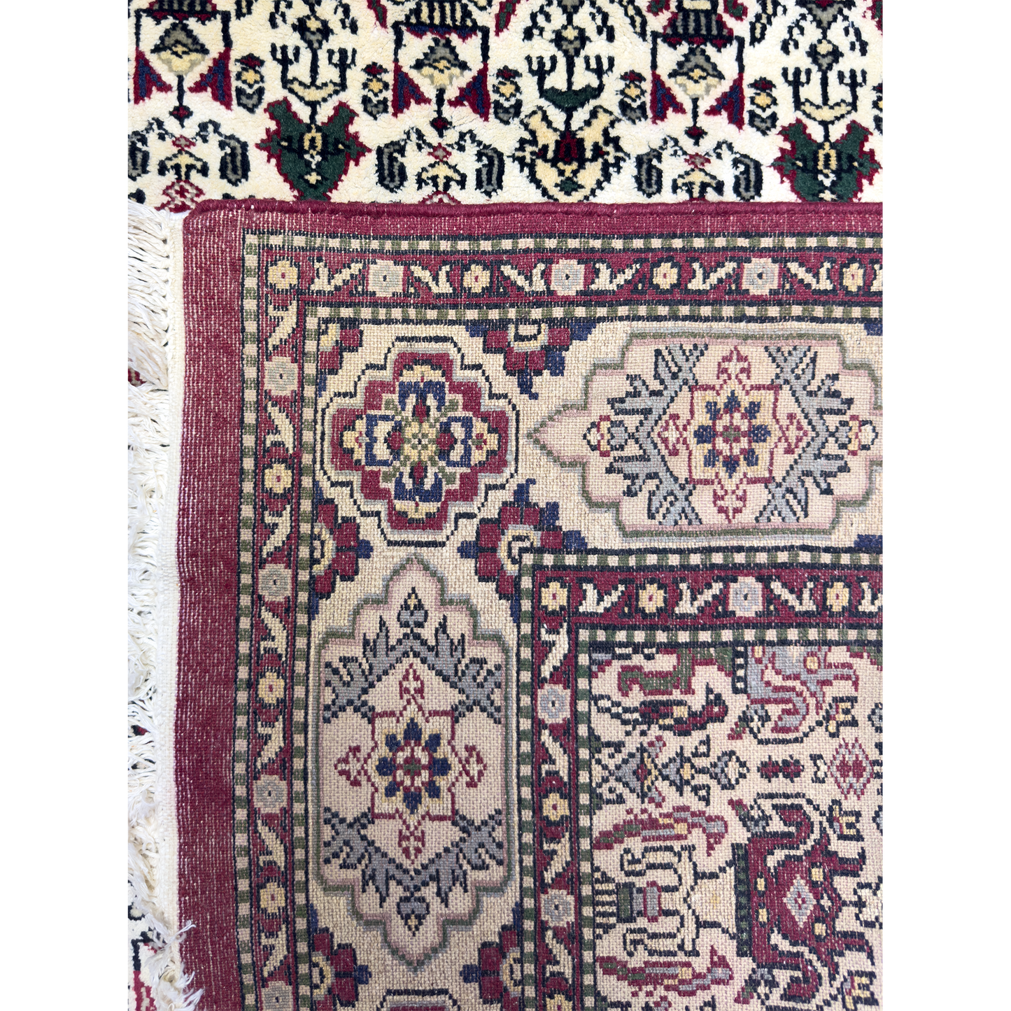 Pak. Persian Abadeh Rug - 4 x 6 ft
