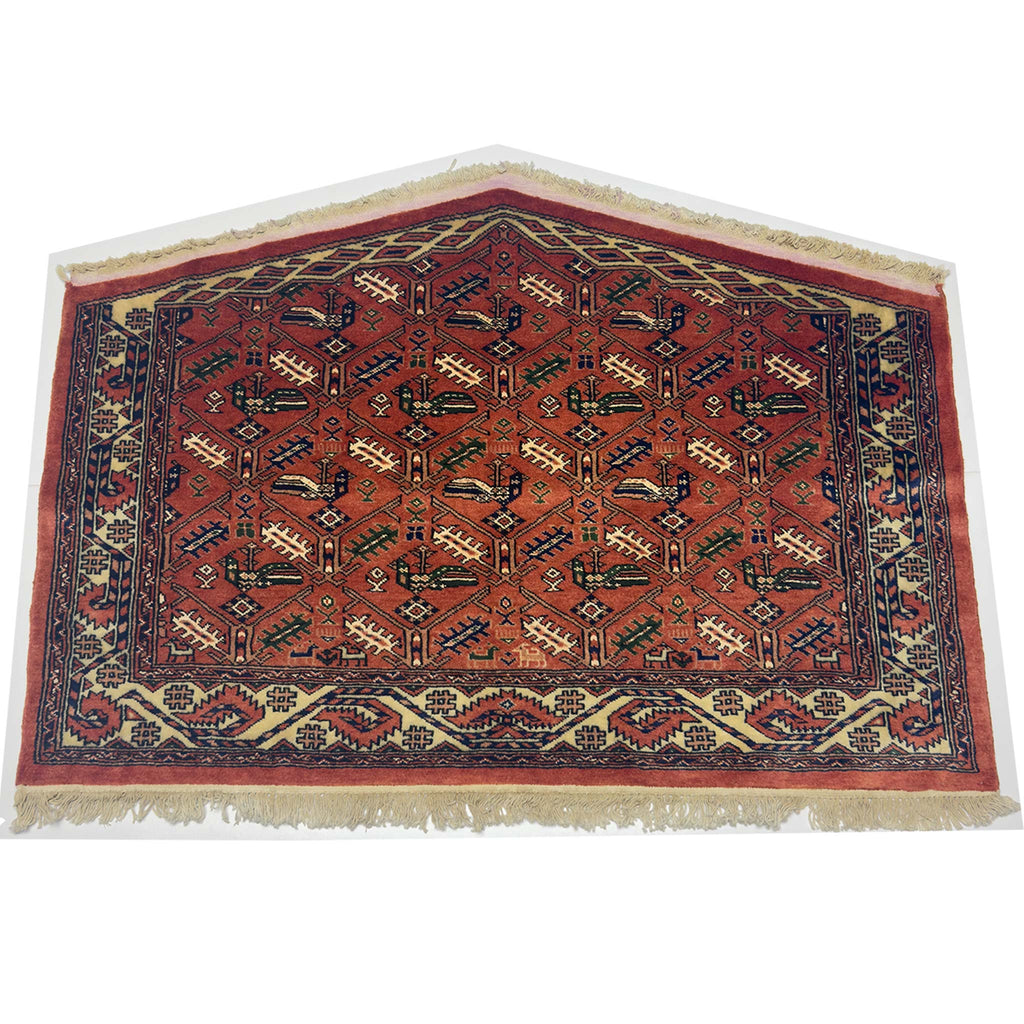 Oosmalik  Hanging Rug - 4 x 2.5 ft