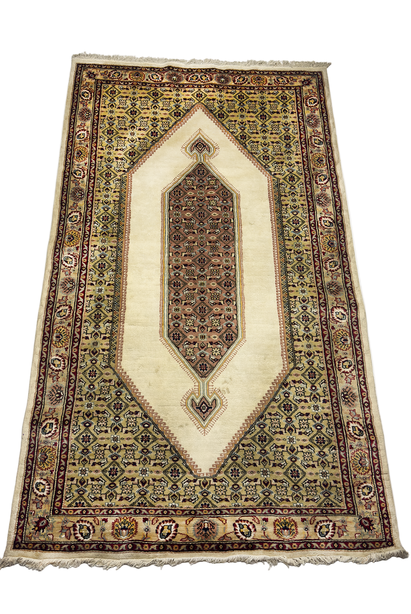 Pak. Persian Sennah Rug - 5 x 8 ft