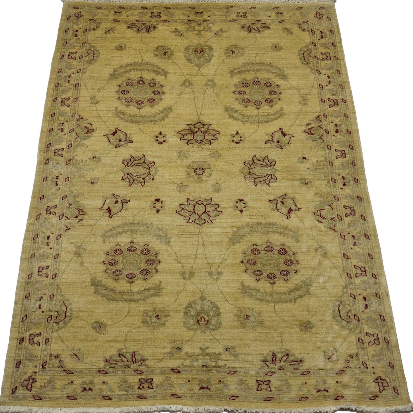 Modern Chobbi Rug - 7 x 4.5 ft