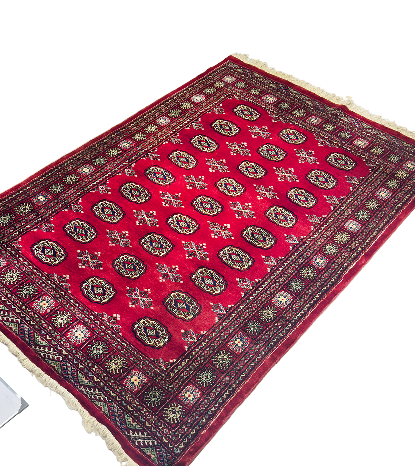 Pak. Bokhara Mori Rug - 4 x 6 ft