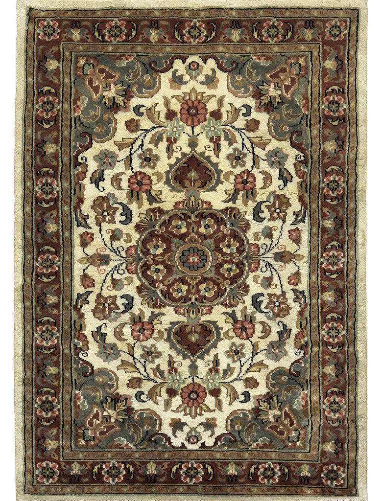 Silky Medallion Rug - 5 x 3 ft