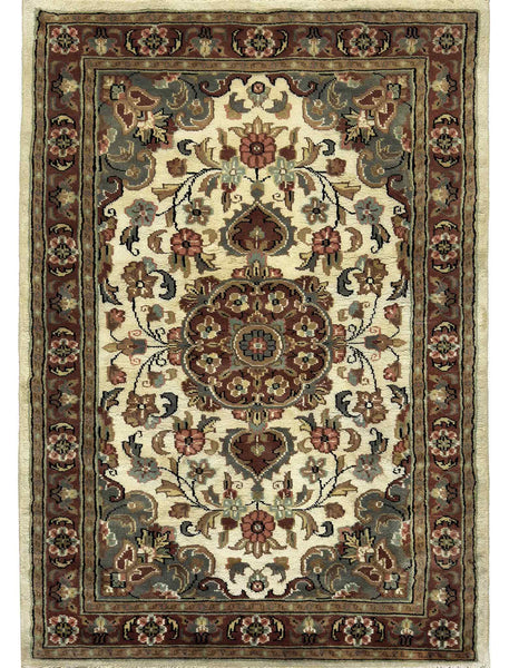 Silky Medallion Rug - 5 x 3 ft