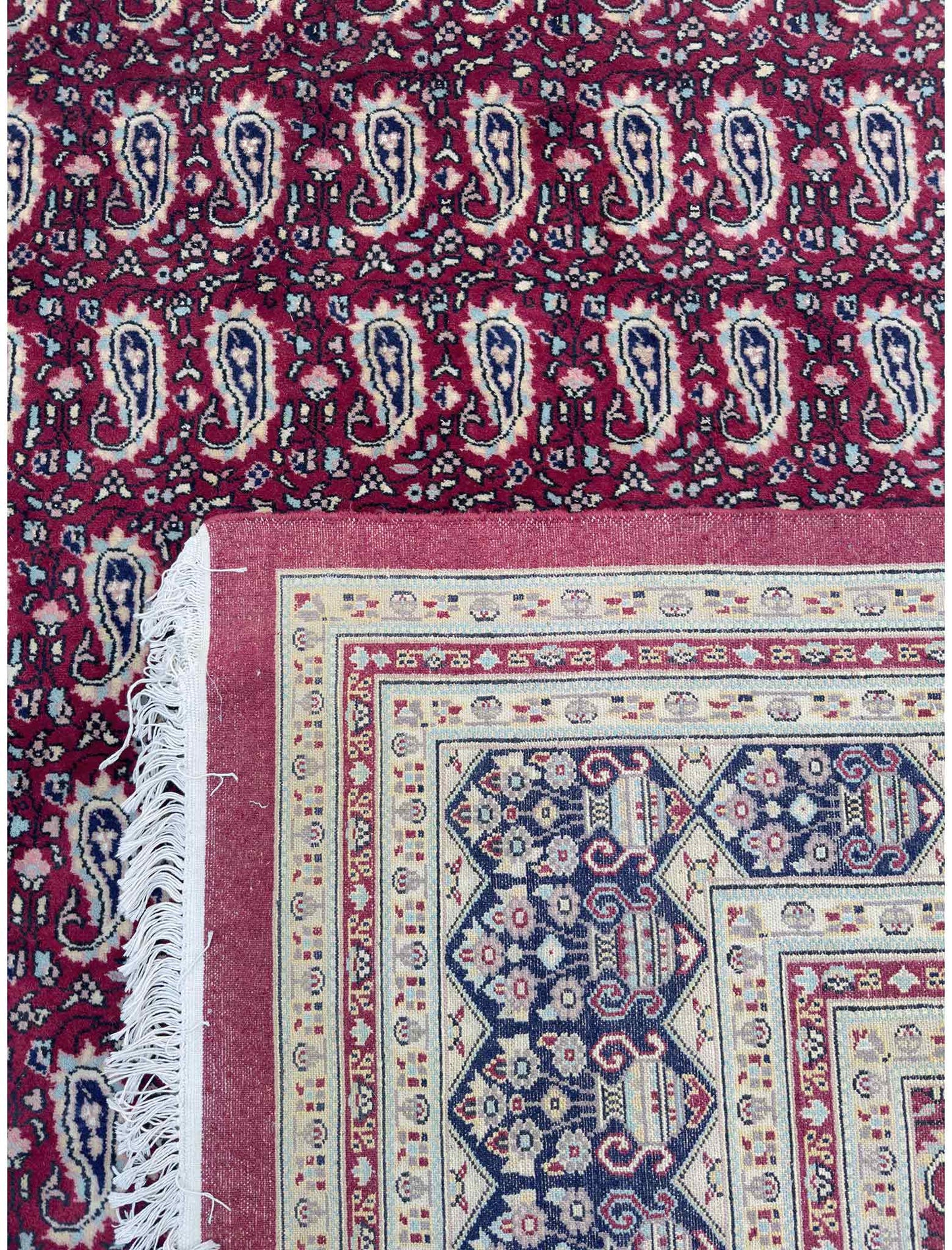 Qumi Paisley Rug - 8 x 10 ft