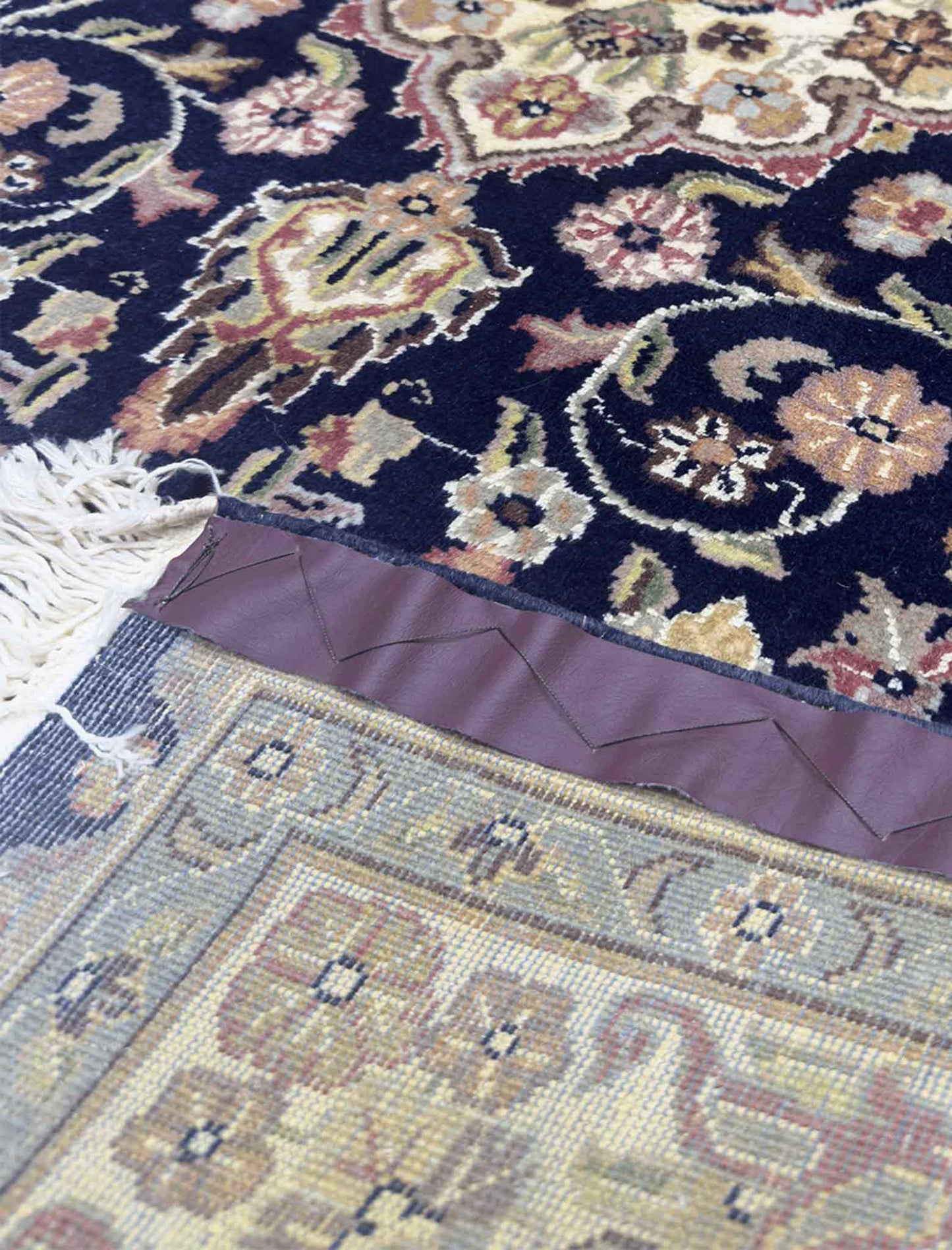 Kashan Floral Rug - 4 x 6 ft