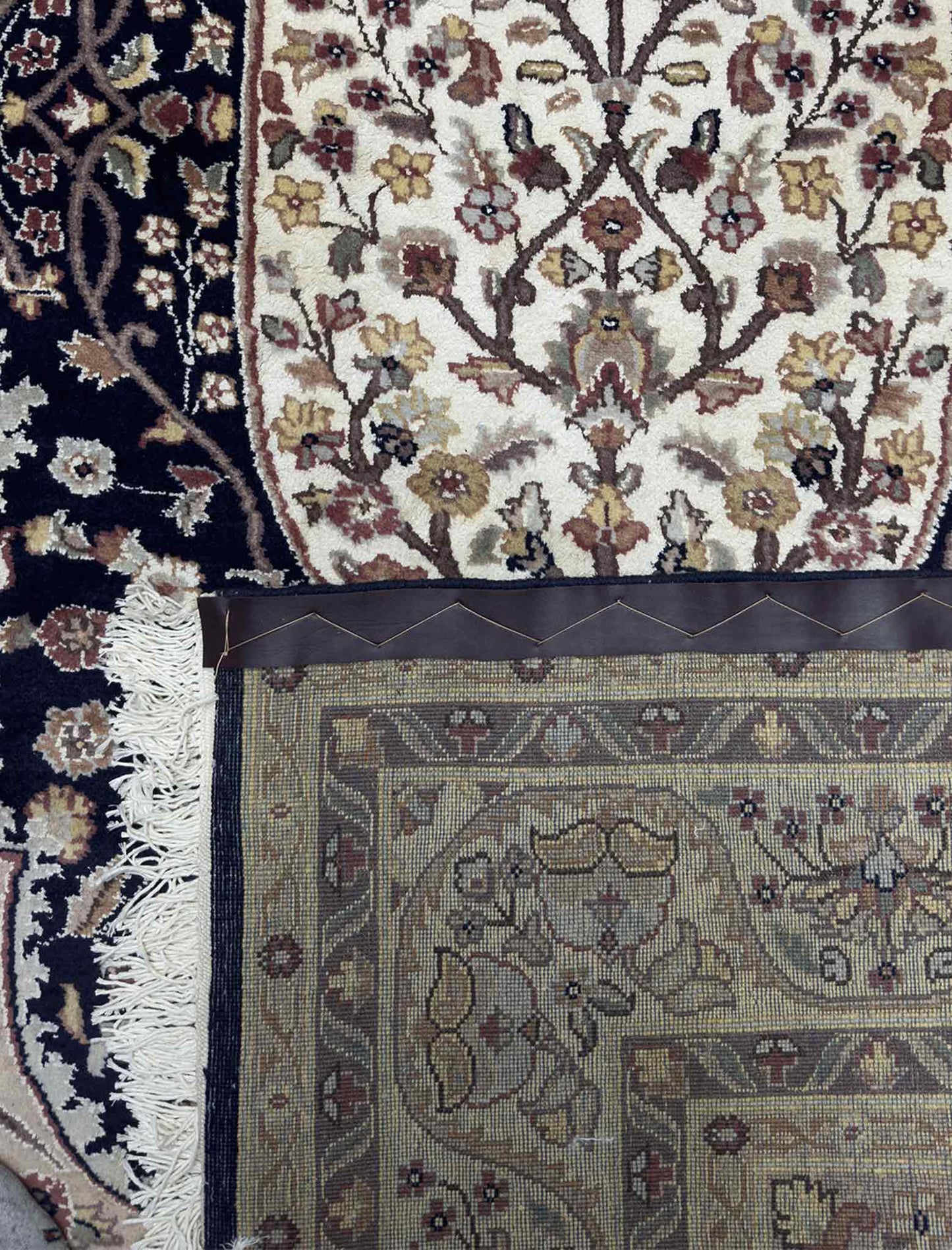 Modern Shajerkar Rug - 5 x 8 ft