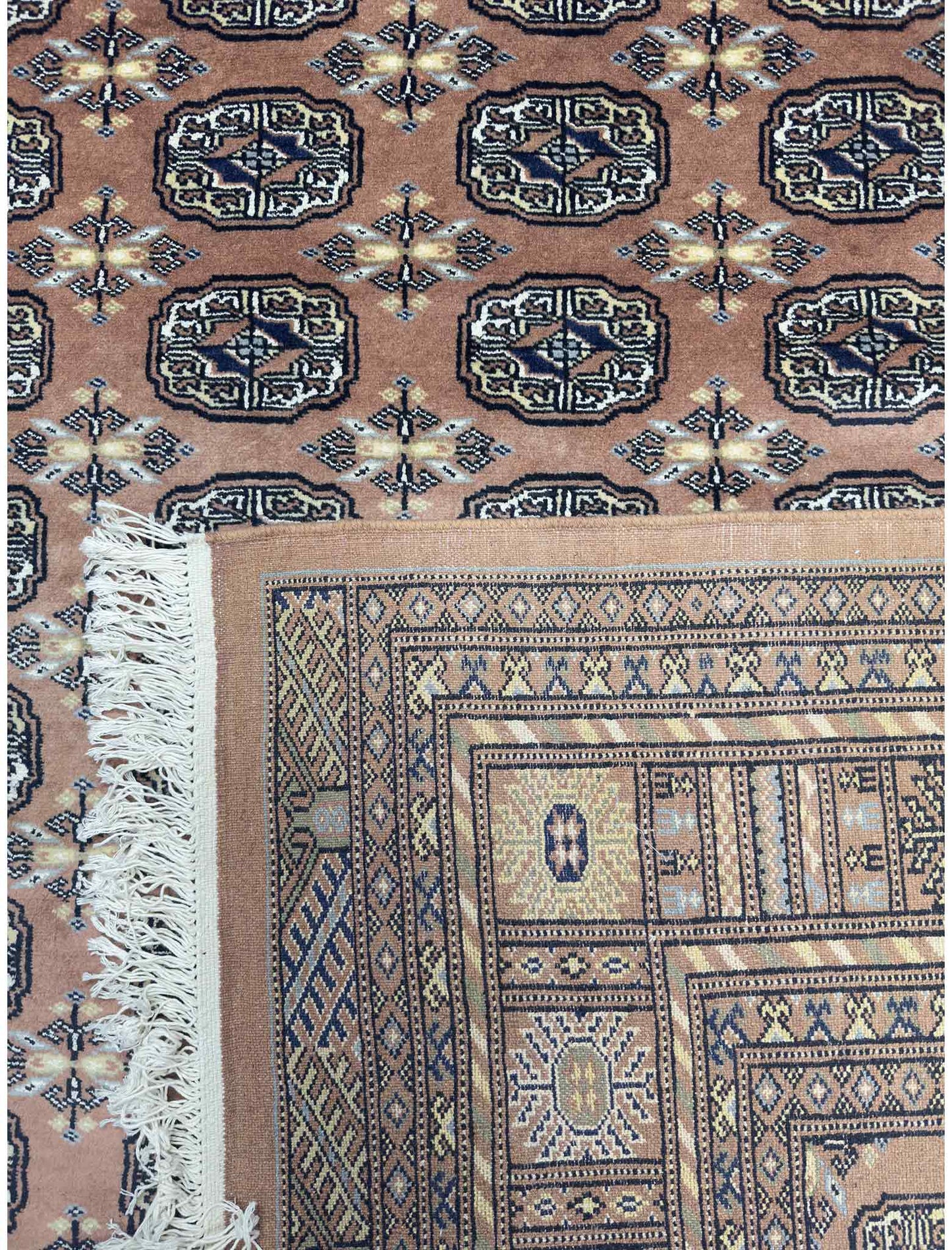 Mori Gul Rug - 6 x 9 ft