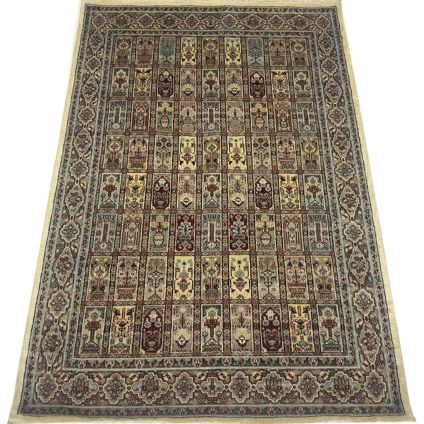 4-Garden Khesti Rug - 4 x 6 ft