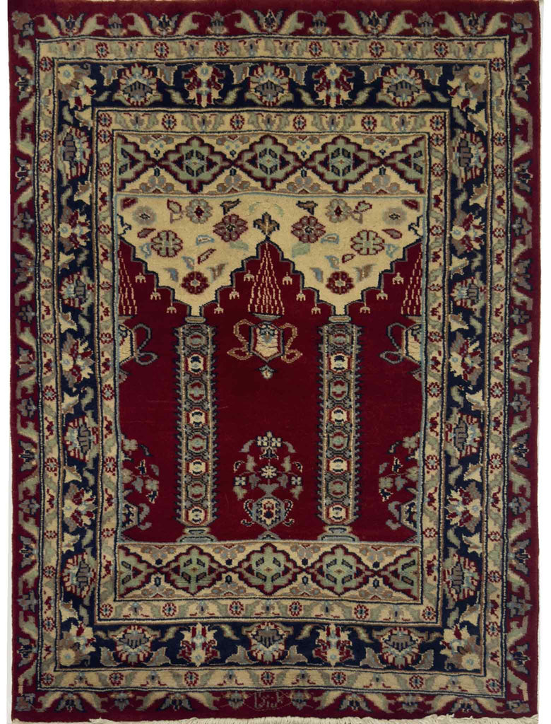 Prayer Rug - 4 x 2.5 ft