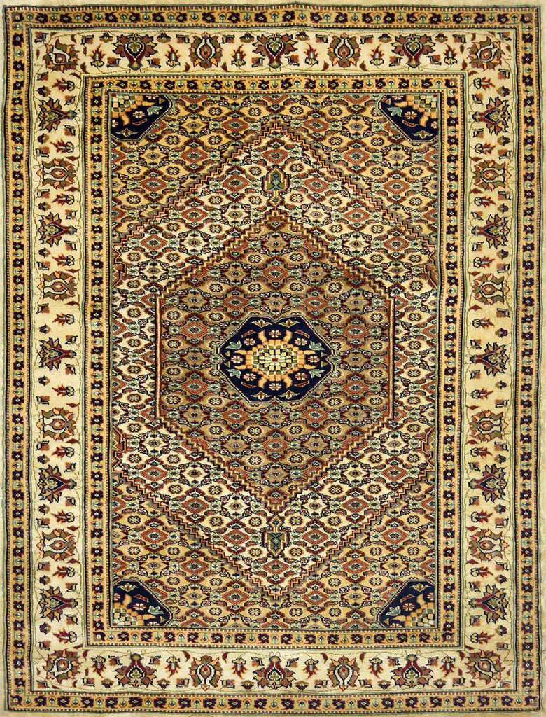 Persian Mahi Rug - 4 x 6 ft
