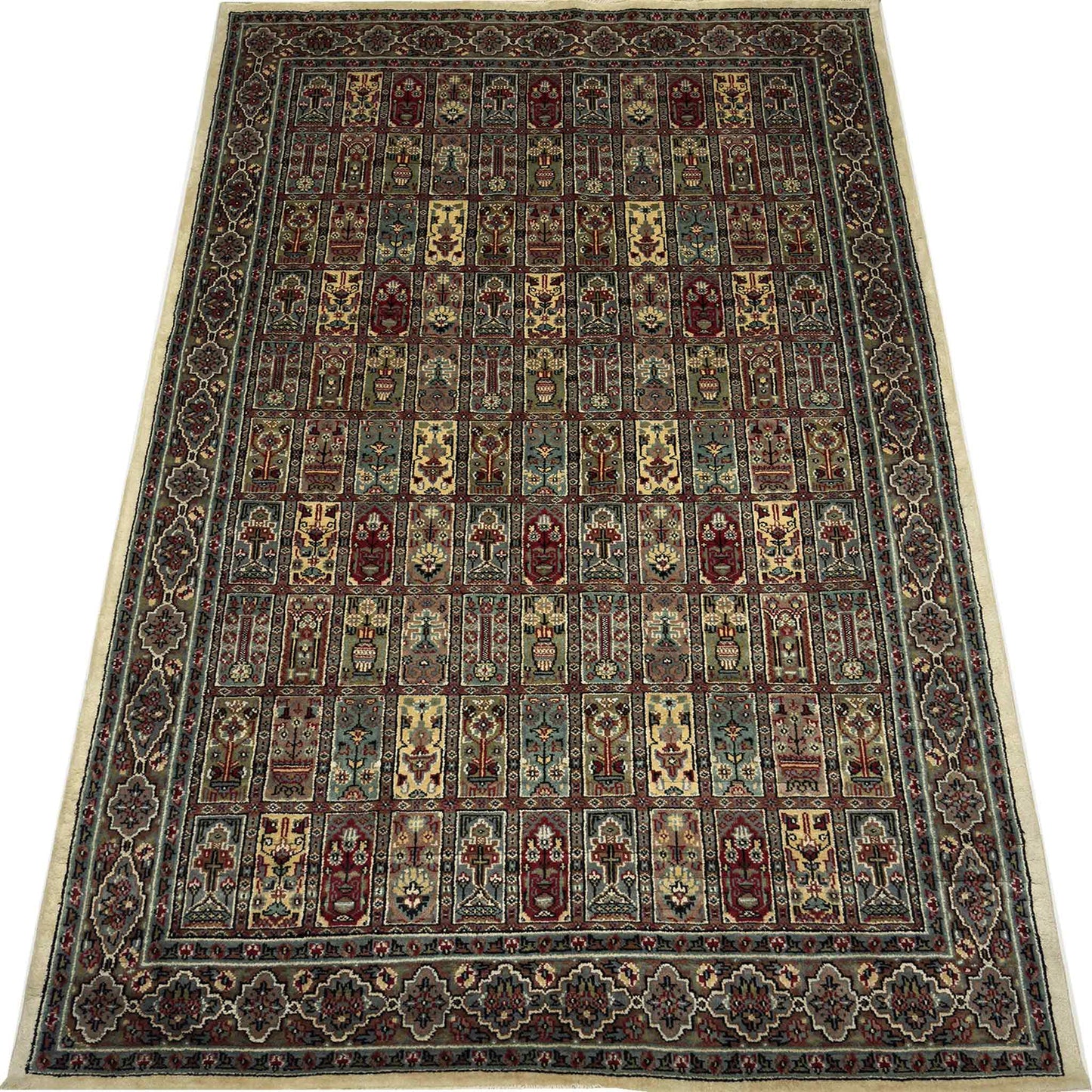 4-Garden Khesti Rug - 7 x 4.5 ft
