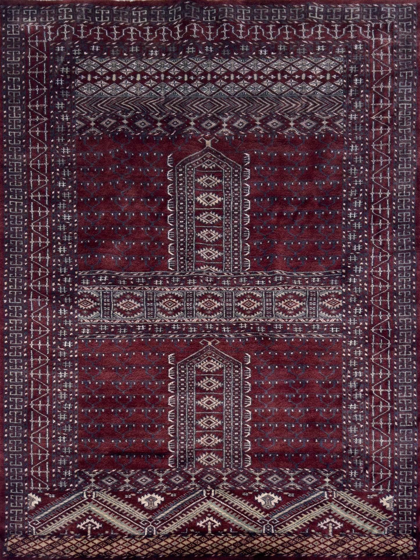 Oriental Ensi Rug - 4 x 6 ft