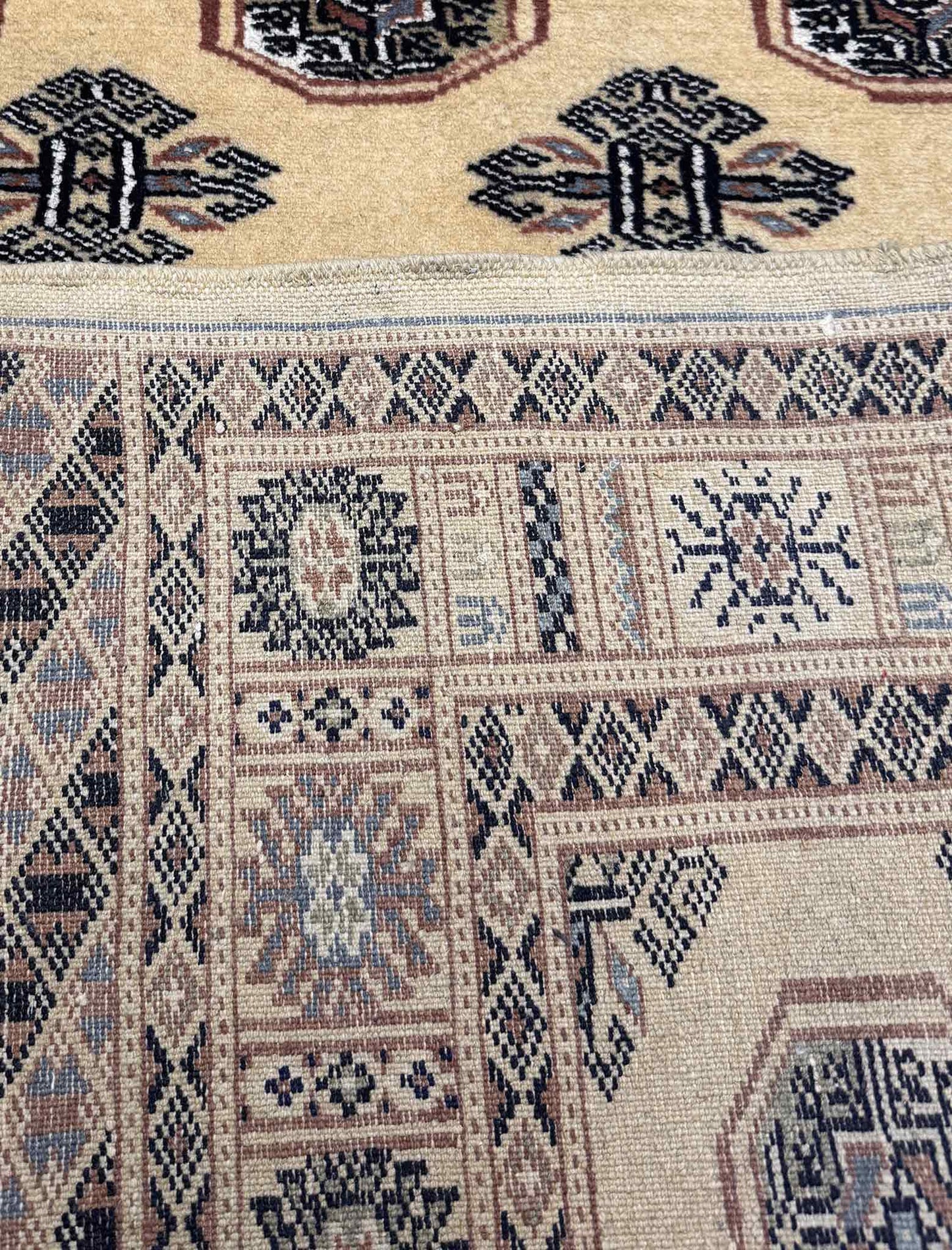 Mori Gul Rug - 3 x 5 ft