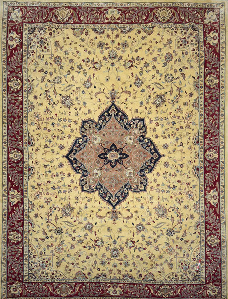 Kashan Medallion Rug - 11 x 8 ft
