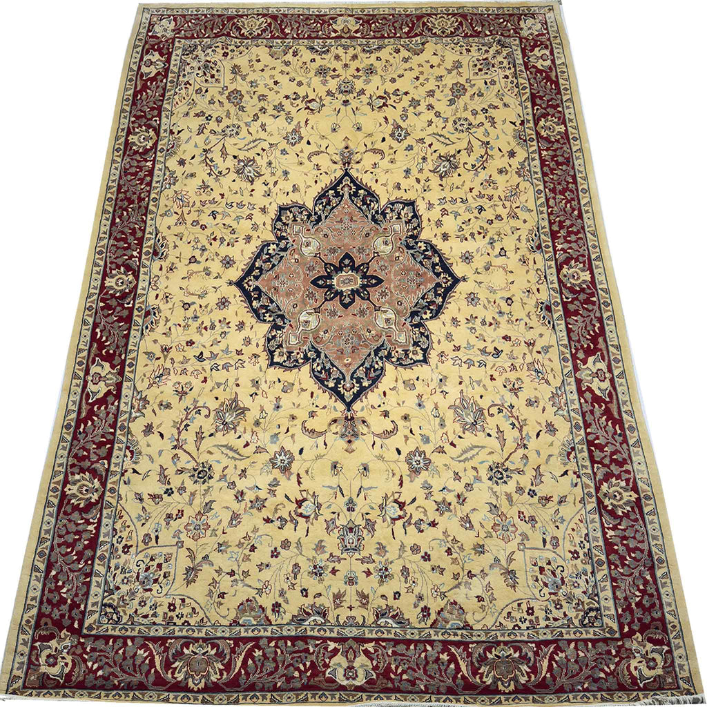 Kashan Medallion Rug - 11 x 8 ft