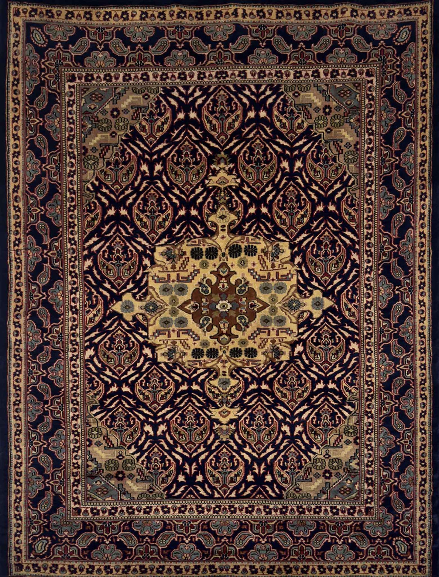 Mader-e-Bacha Rug - 4.5 x 6.5 ft