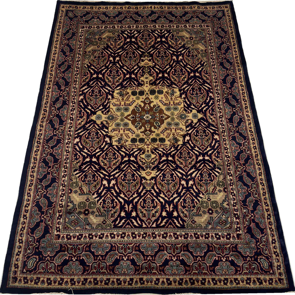 Mader-e-Bacha Rug - 7 x 4.5 ft