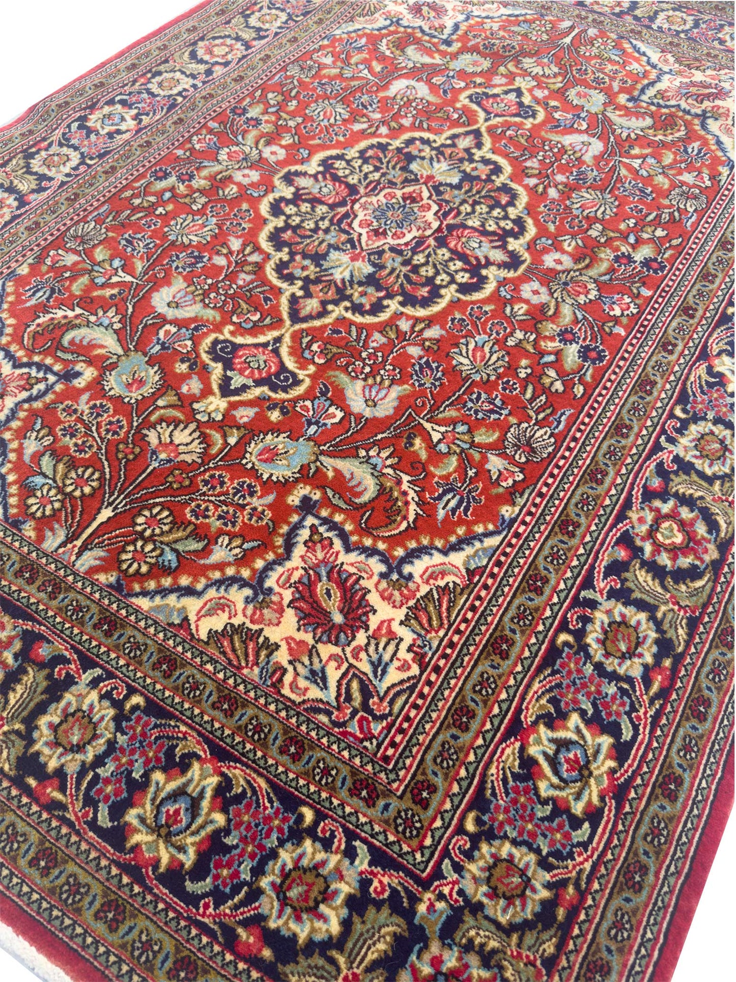 Qum Wool Rug - 5 x 3 ft