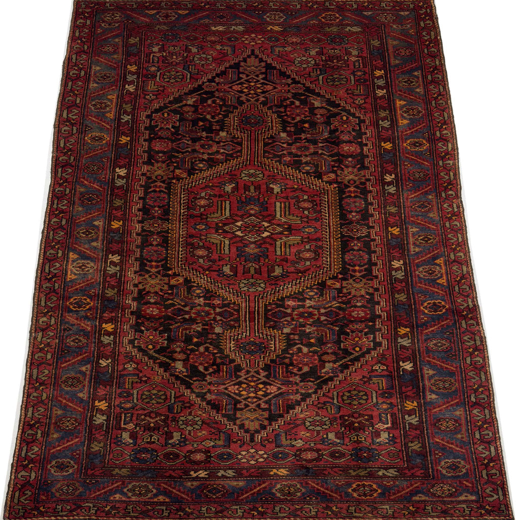 Persian Hamadan Rug - 5 x 8 ft