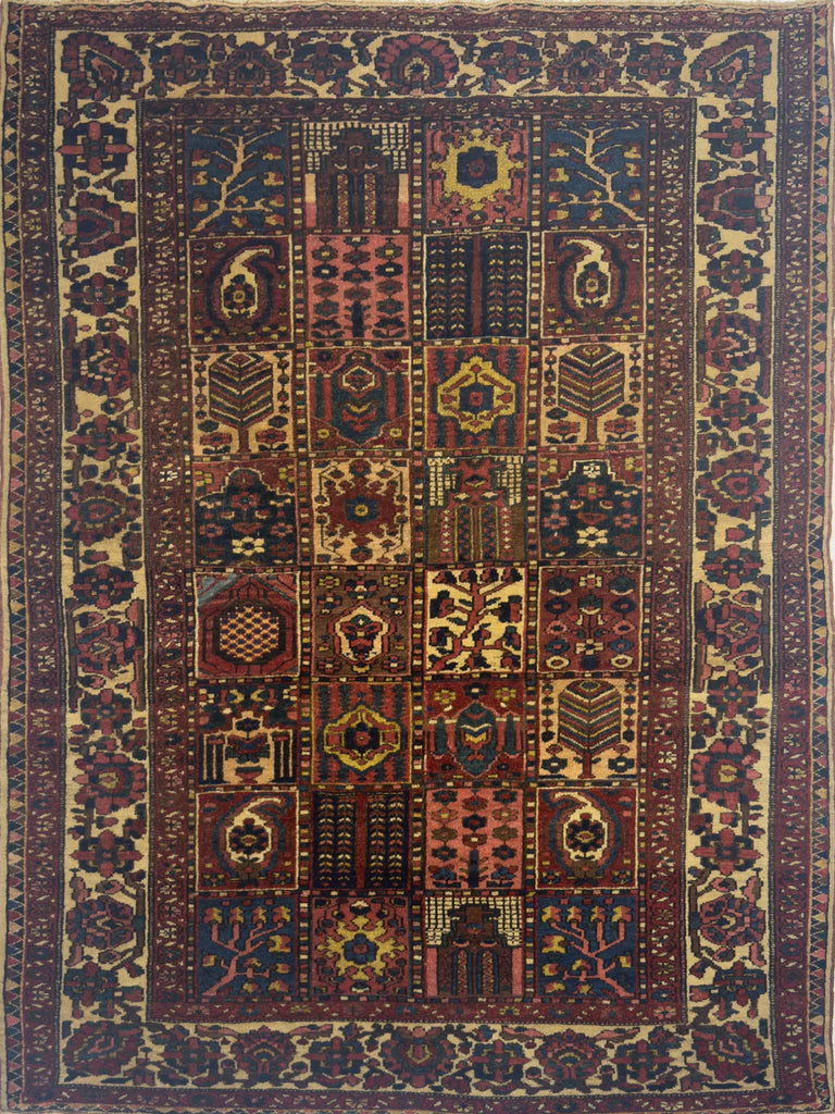 Persian Bakhtiari Rug - 7 x 4.5 ft