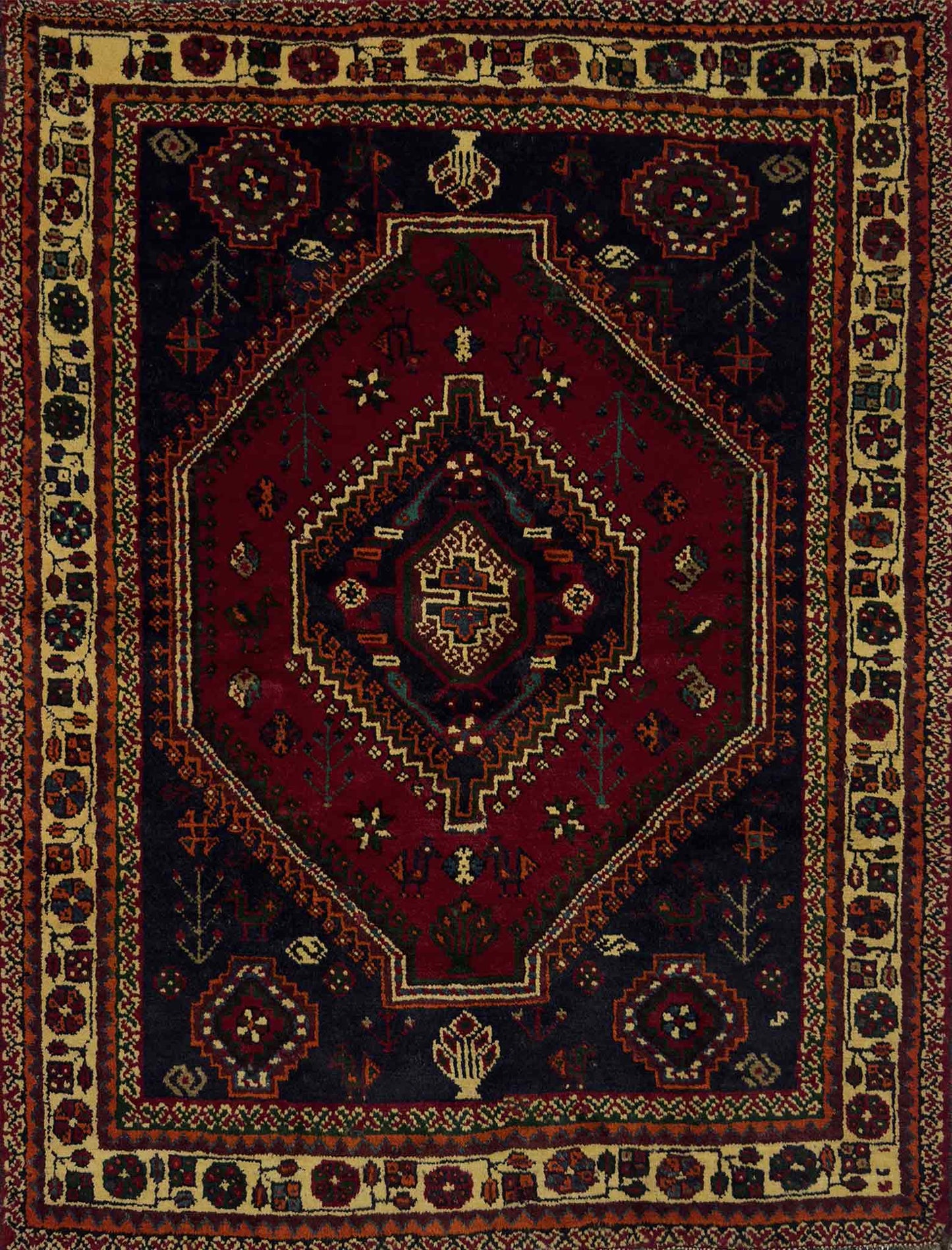 Shirazi Rug - 4 x 5 ft