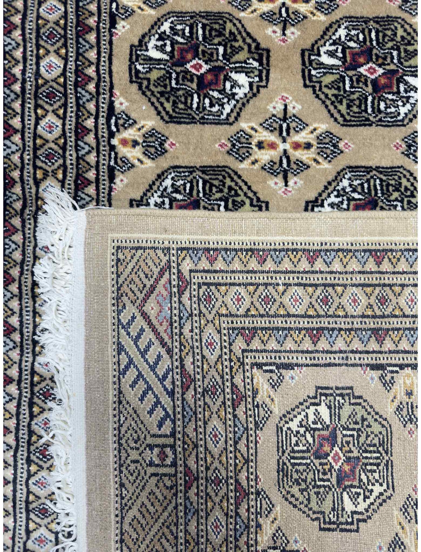 Pendik Gul Rug - 2.5 x 4 ft