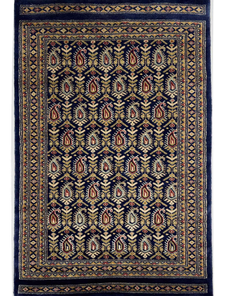 Paisley Rug - 4 x 2.5 ft