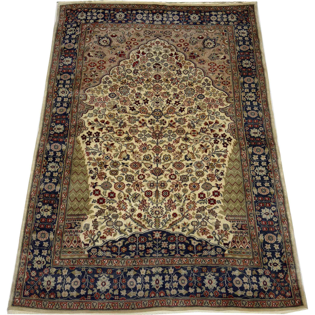 Pak. Miliflower Rug - 7 x 4.5 ft